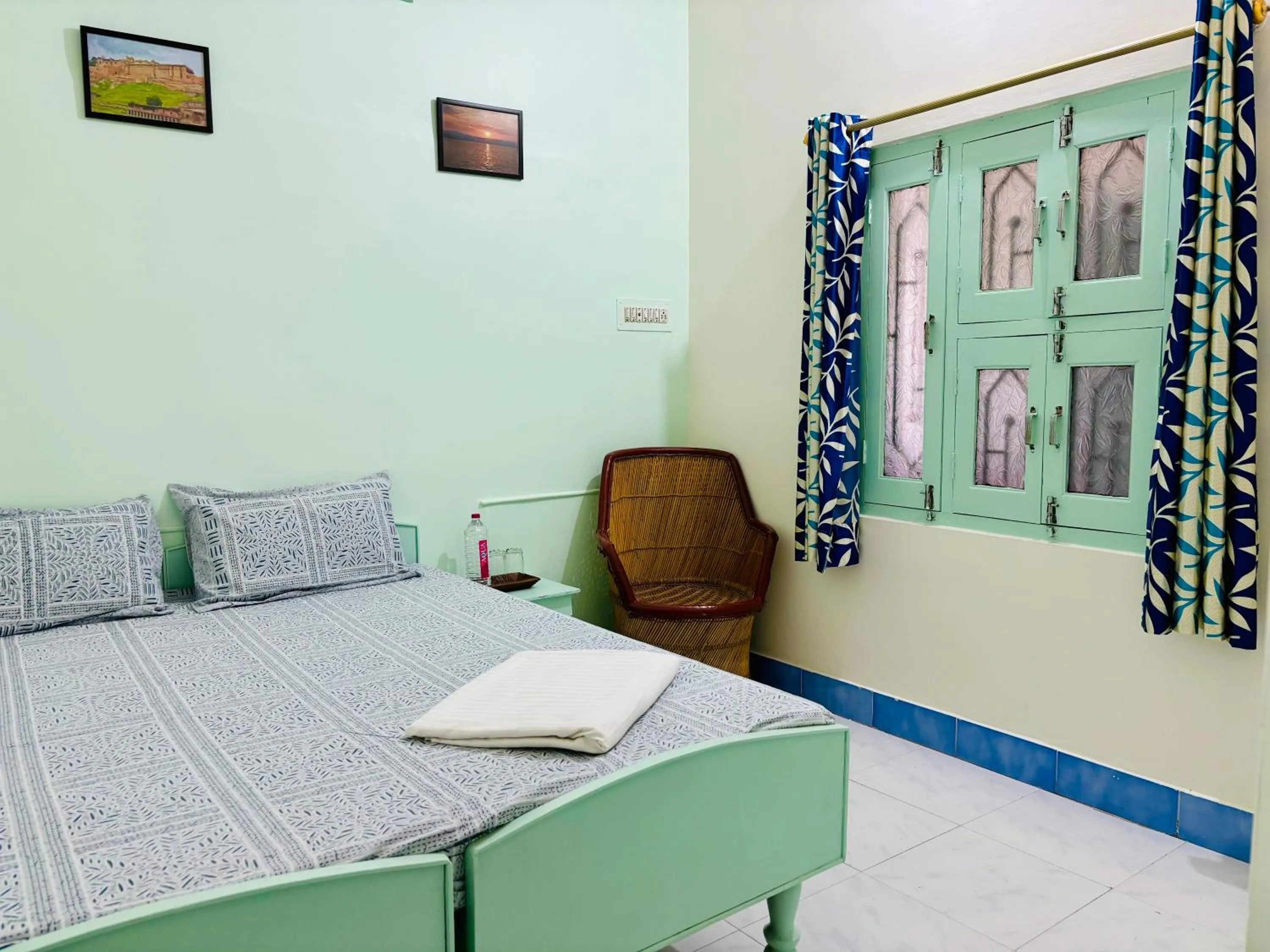 Bed in Hotel tulsi palace