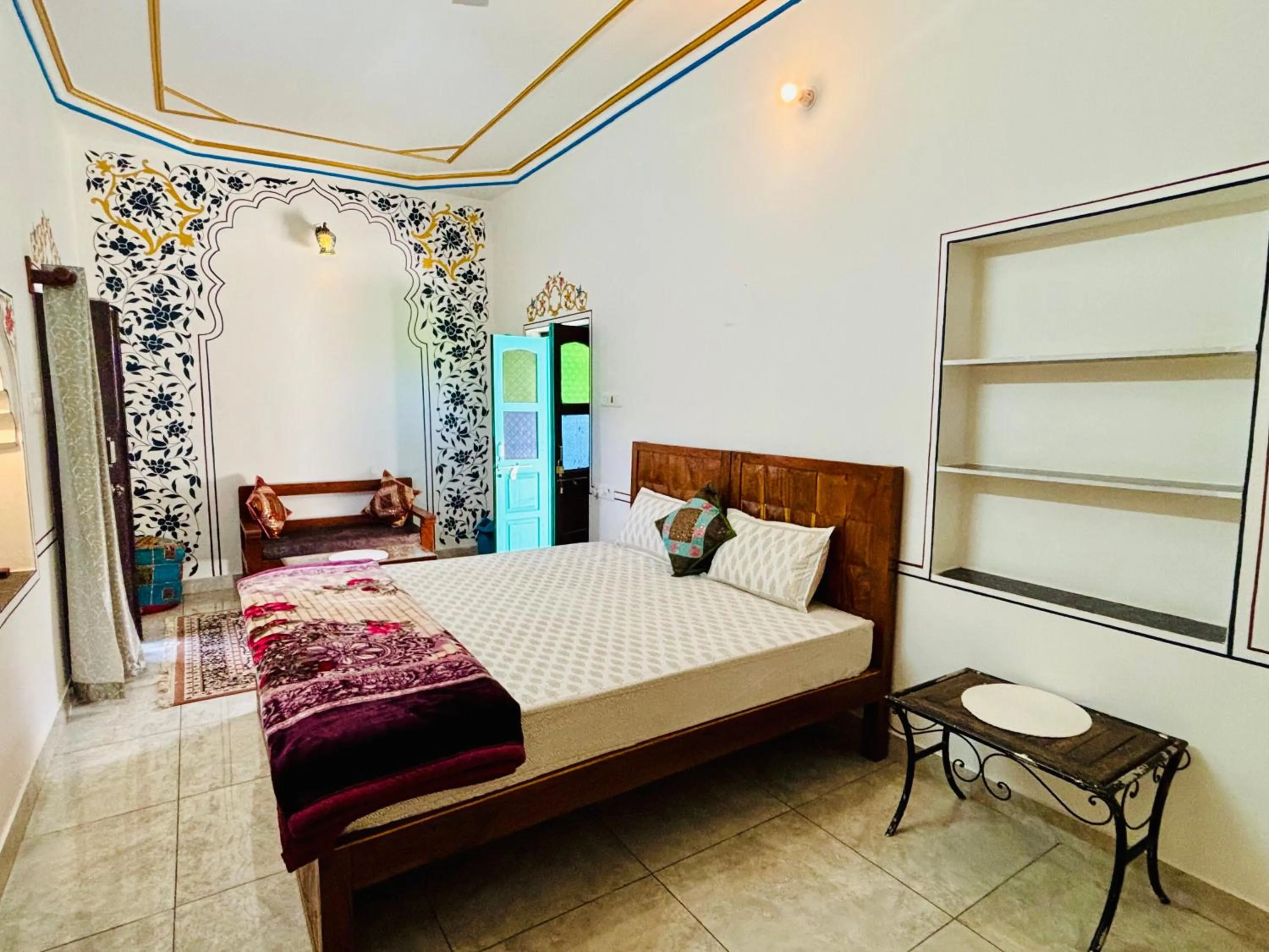 Bed in Hotel tulsi palace