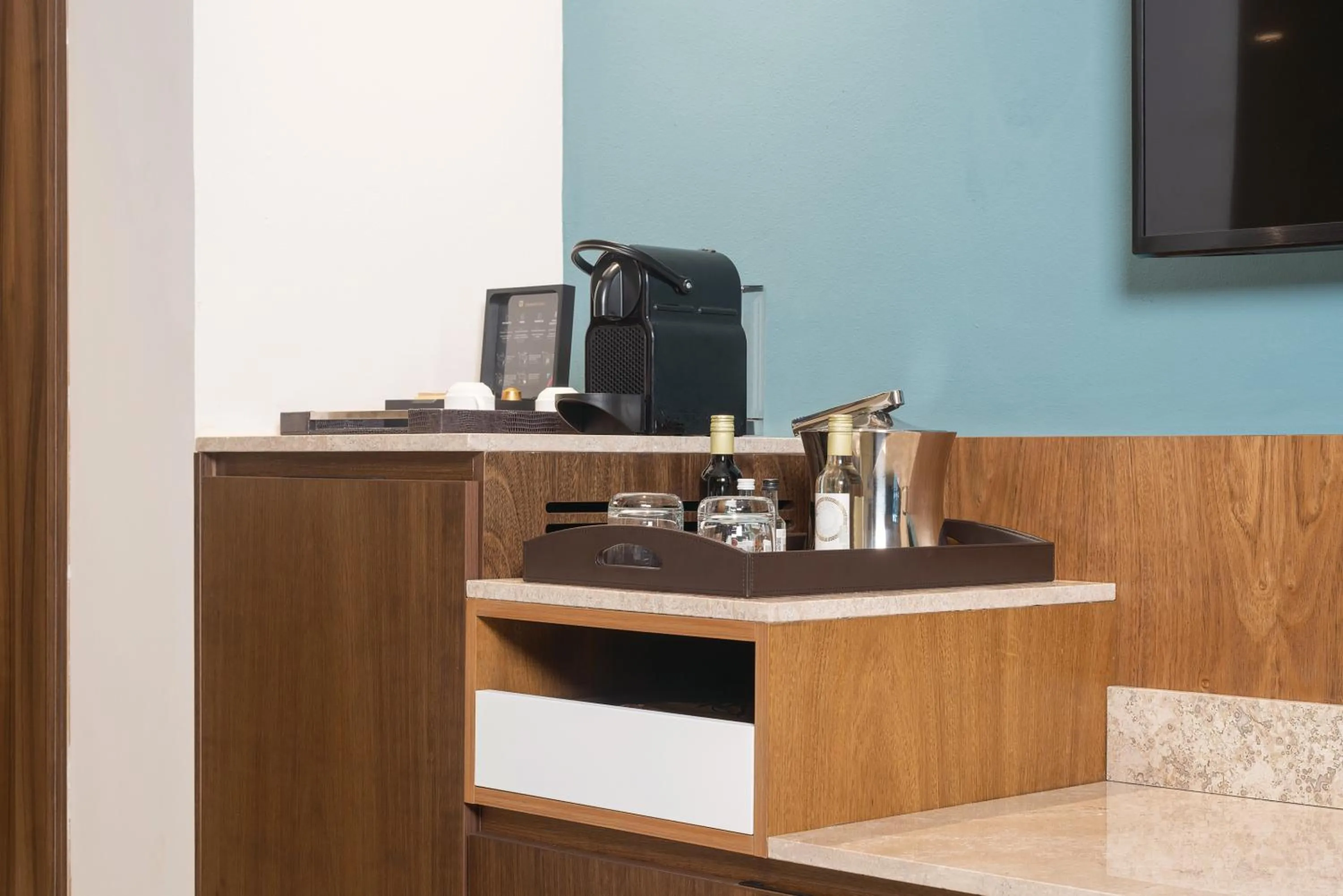 Coffee/tea facilities in Dreams Puerto Morelos Resort & Spa - All Inclusive