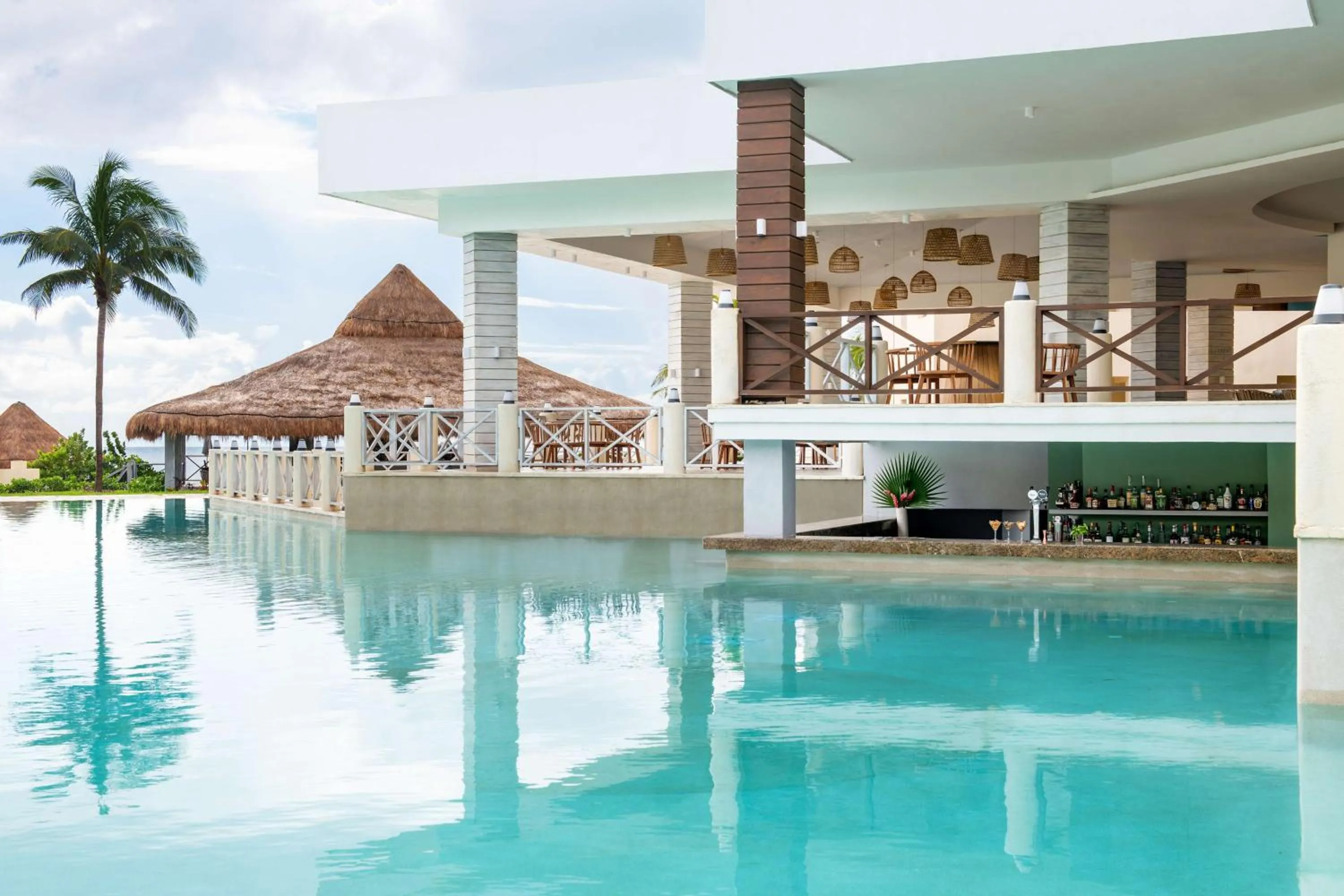 Lounge or bar in Dreams Puerto Morelos Resort & Spa - All Inclusive