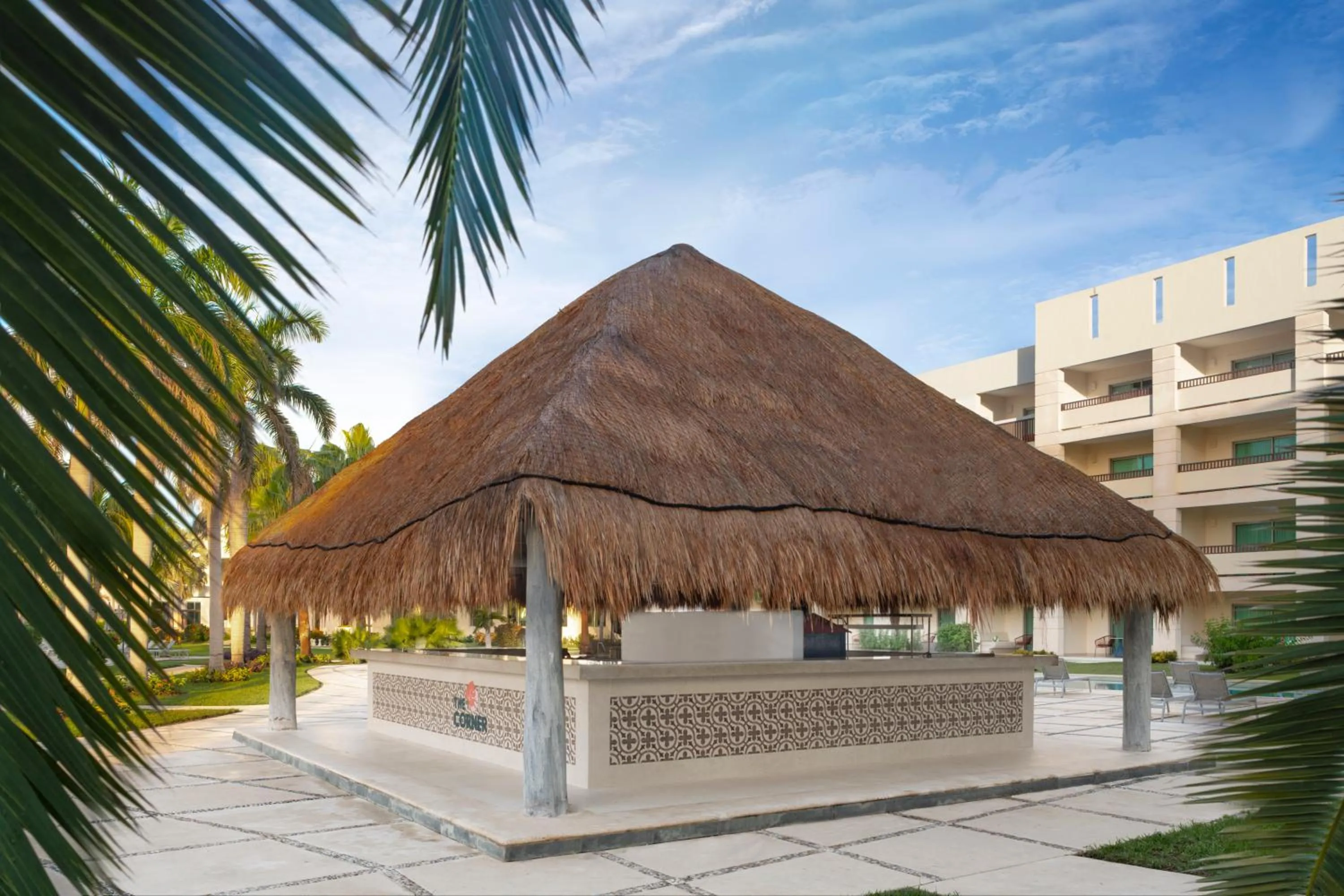 Lounge or bar in Dreams Puerto Morelos Resort & Spa - All Inclusive