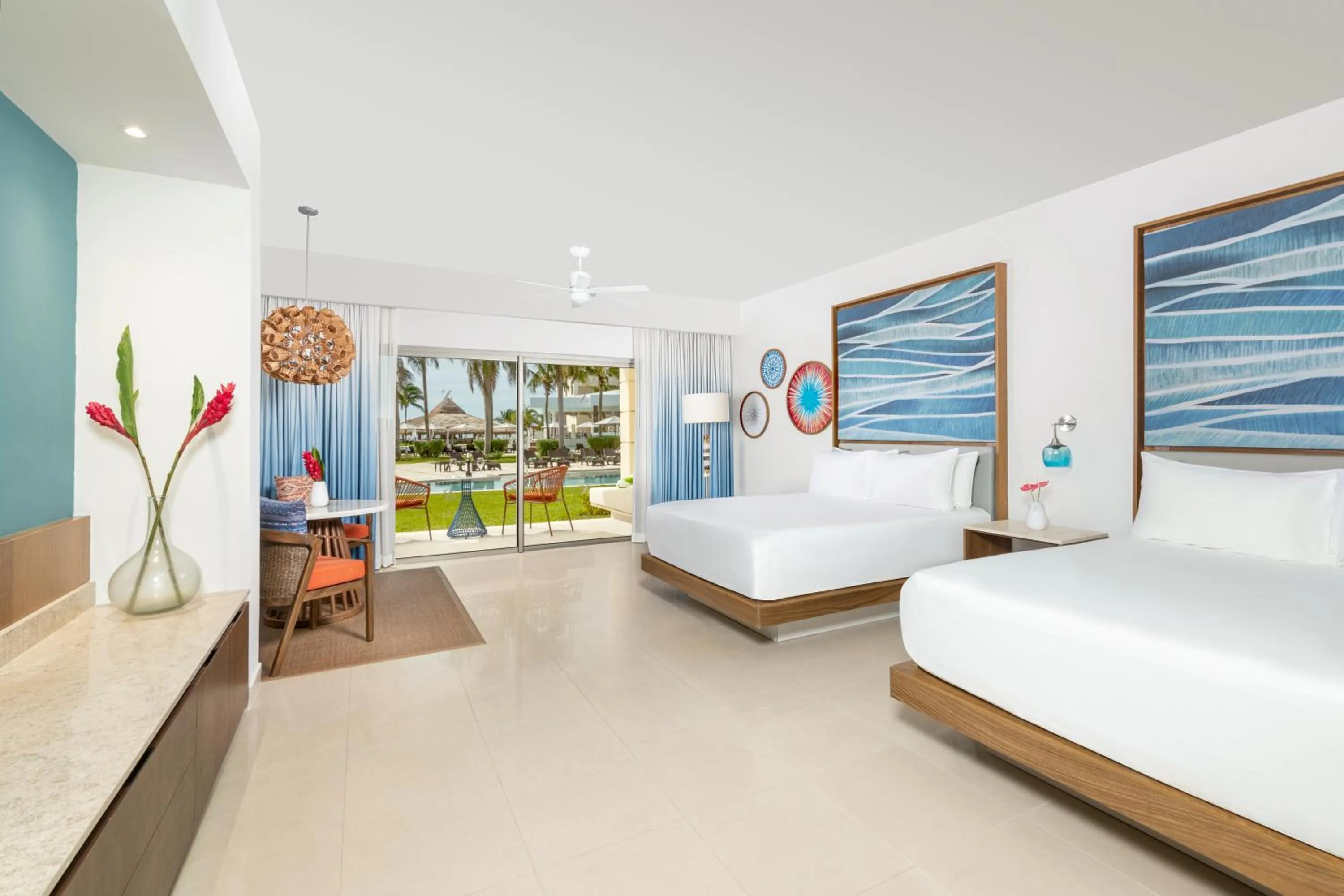 Bed in Dreams Puerto Morelos Resort & Spa - All Inclusive