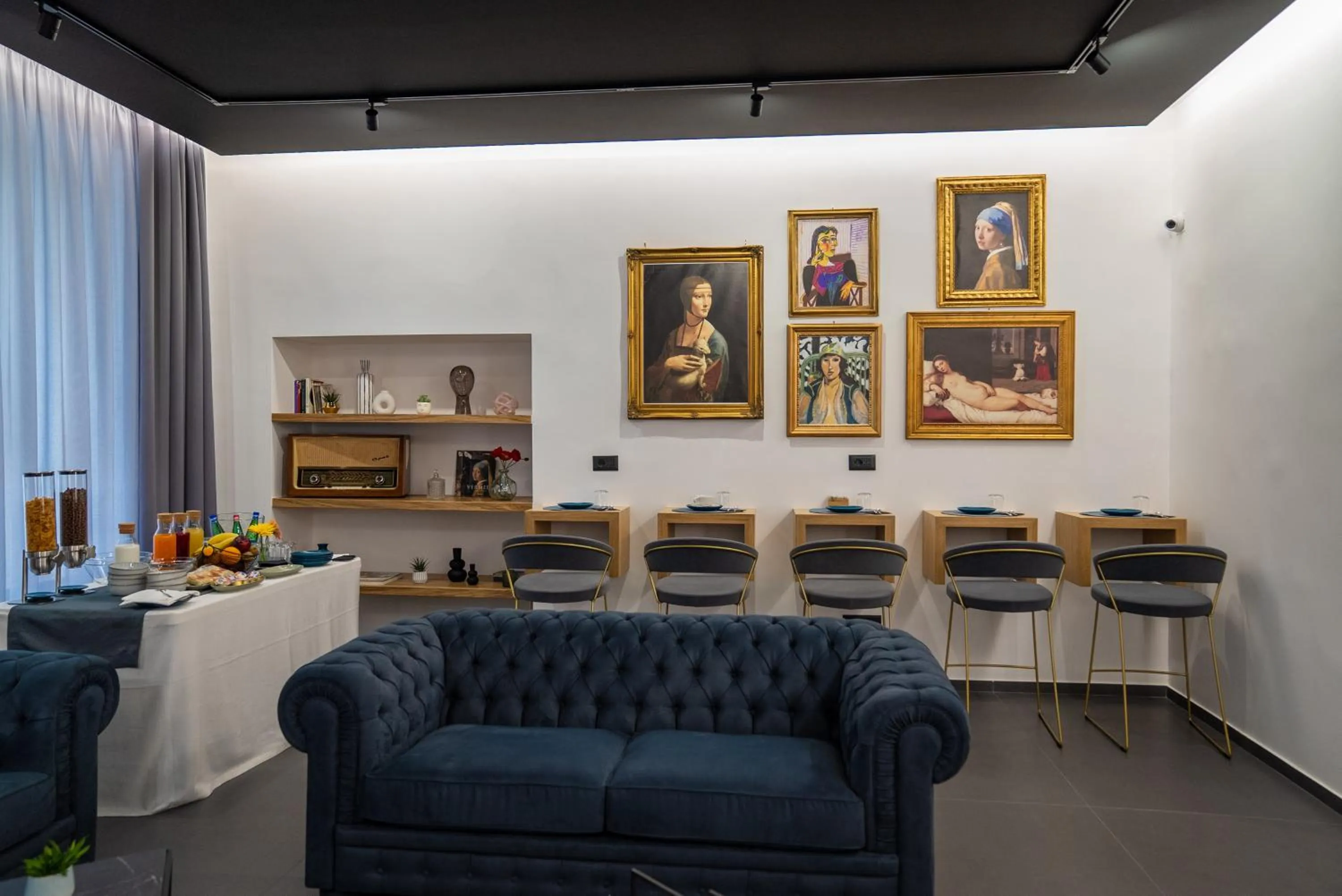 Lounge or bar in Hart Boutique Hotel