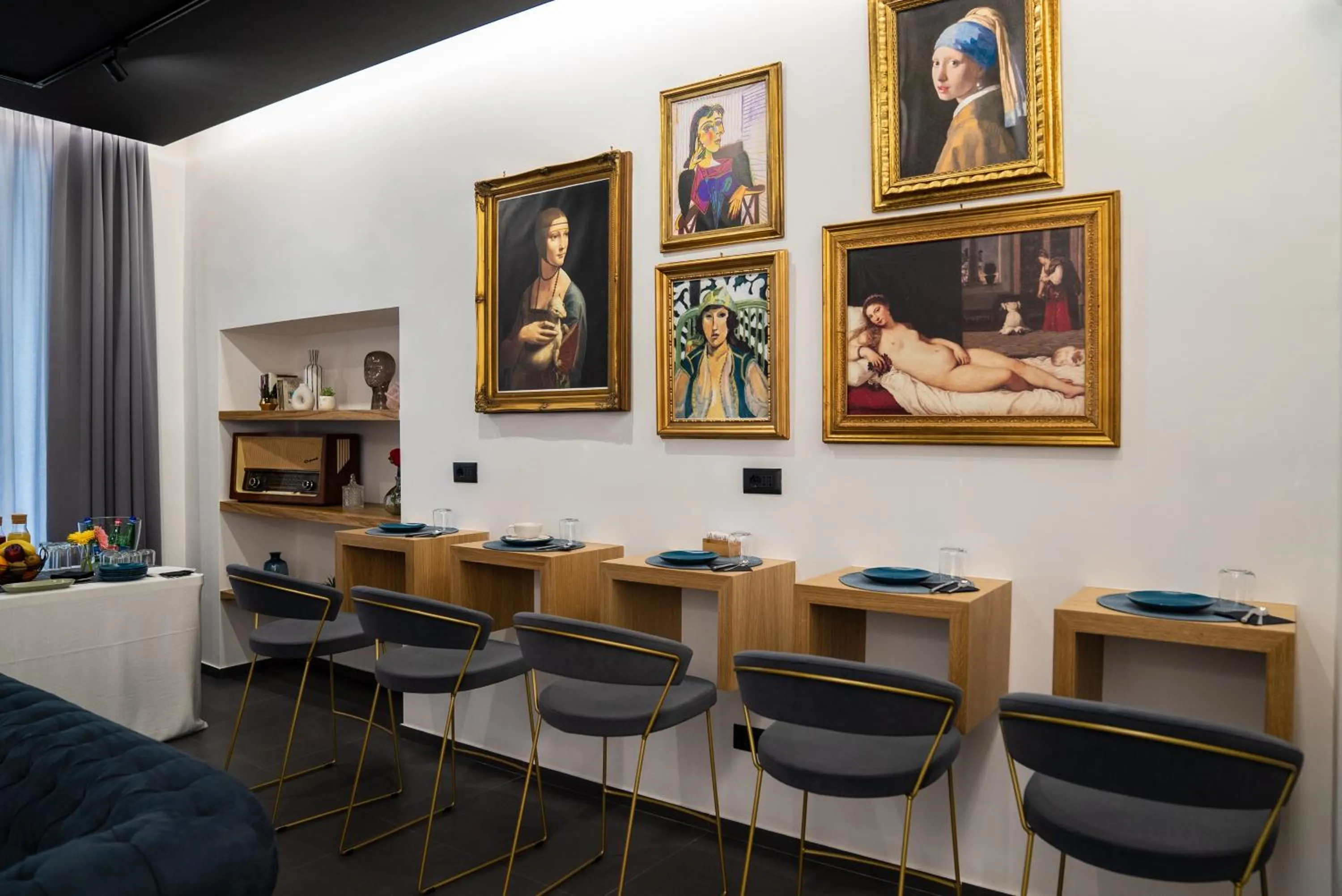 Lounge or bar in Hart Boutique Hotel