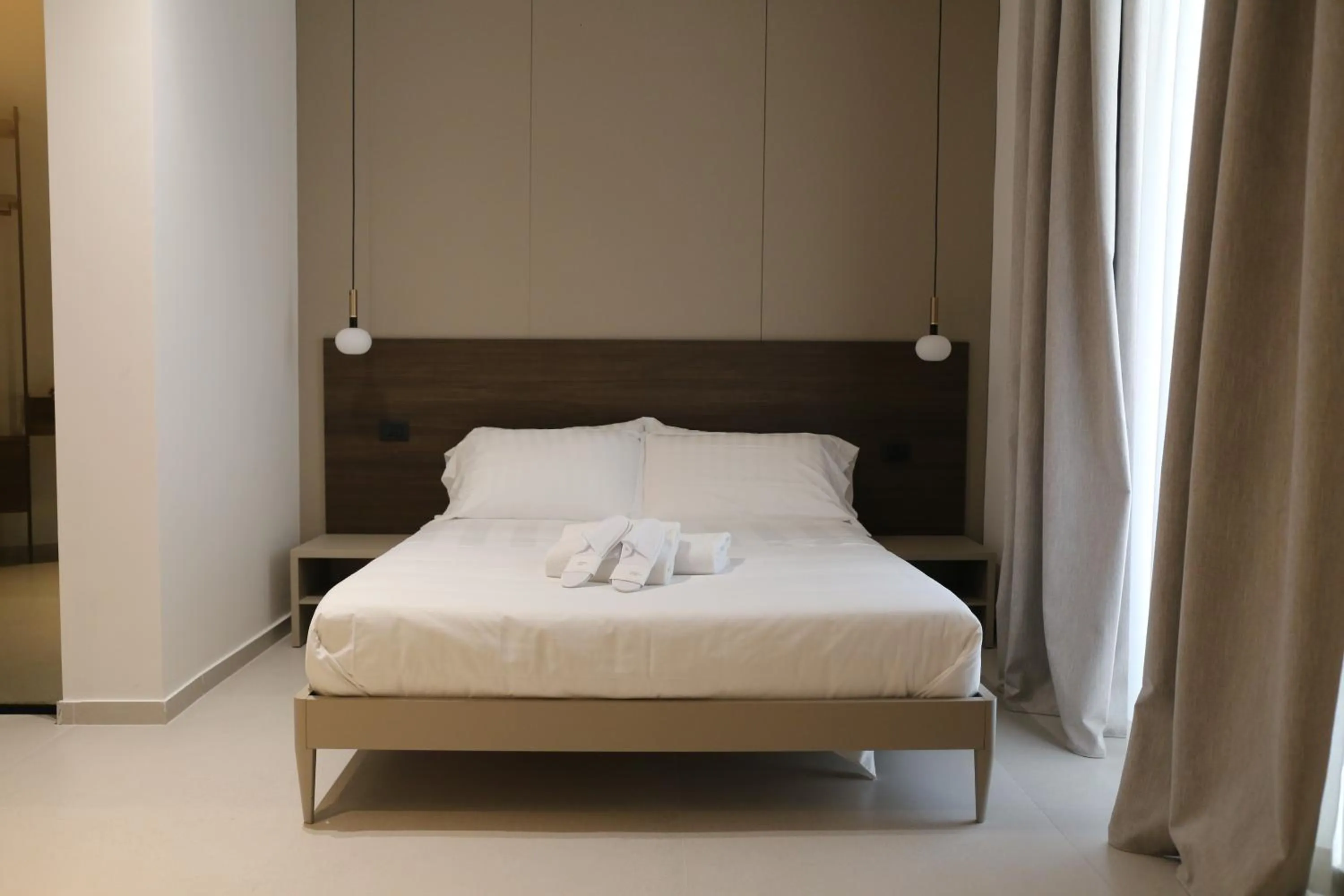 Bed in Hart Boutique Hotel