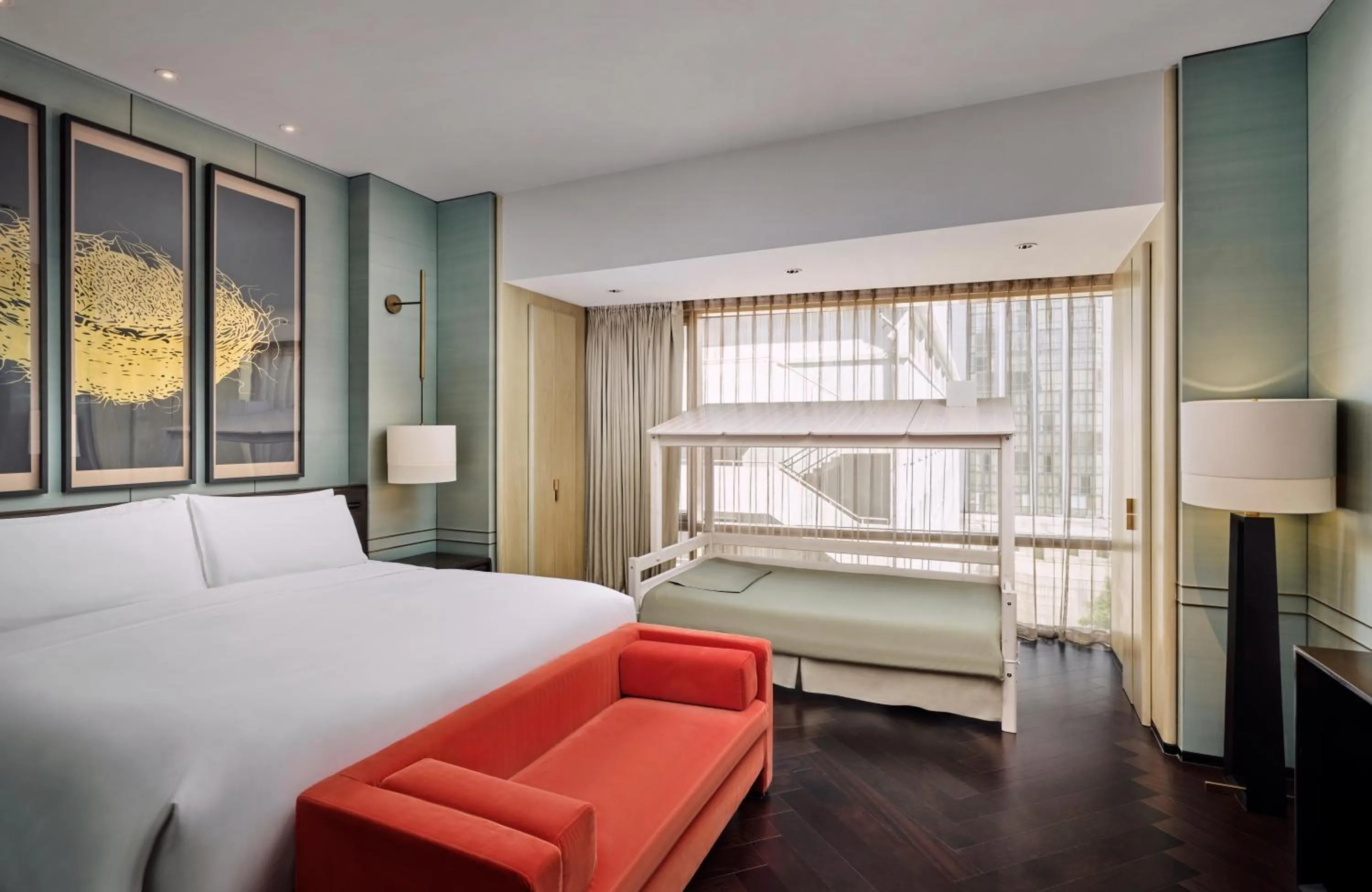 Bed in Waldorf Astoria Beijing