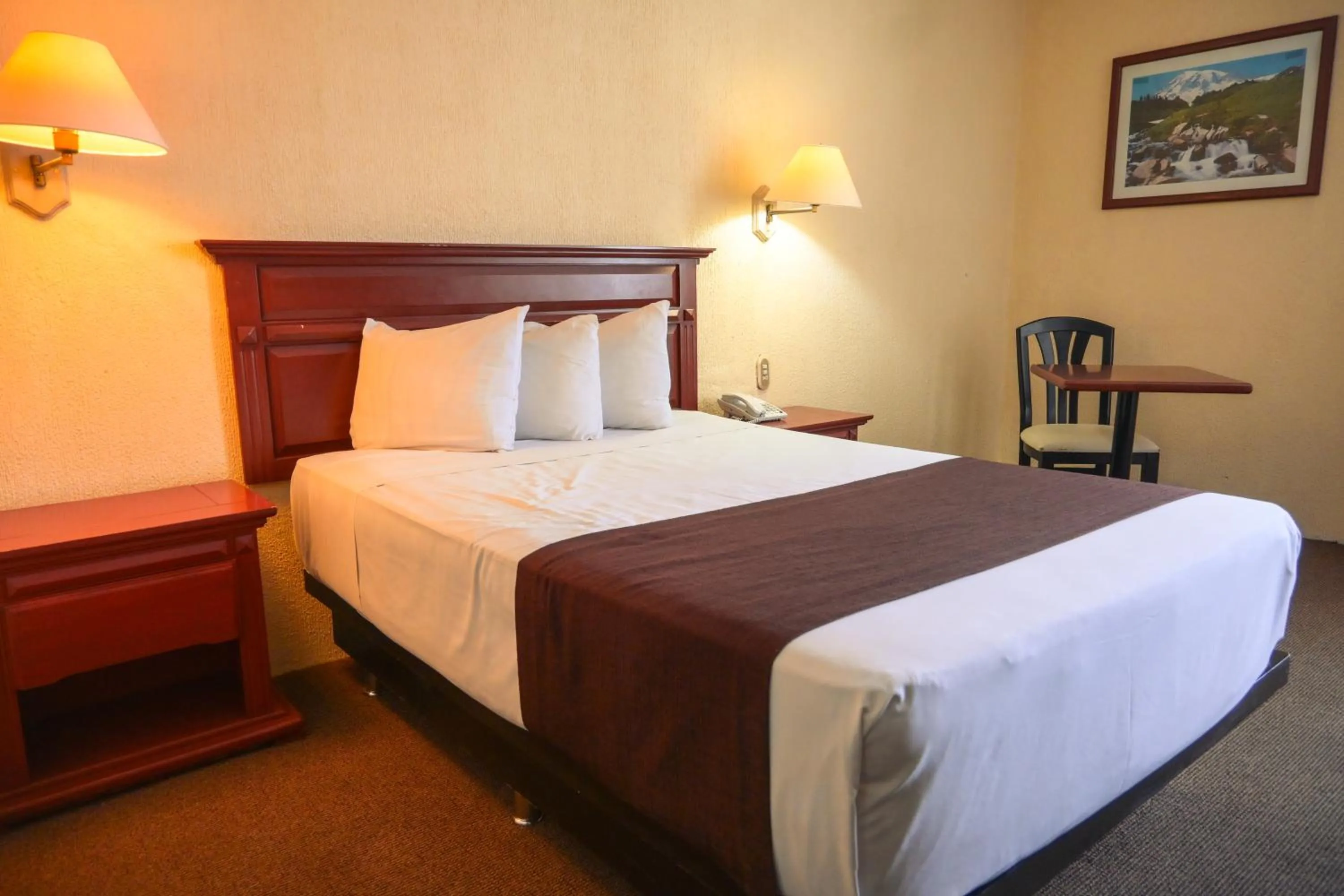 Bed in Hotel Santa Irene Guadalajara