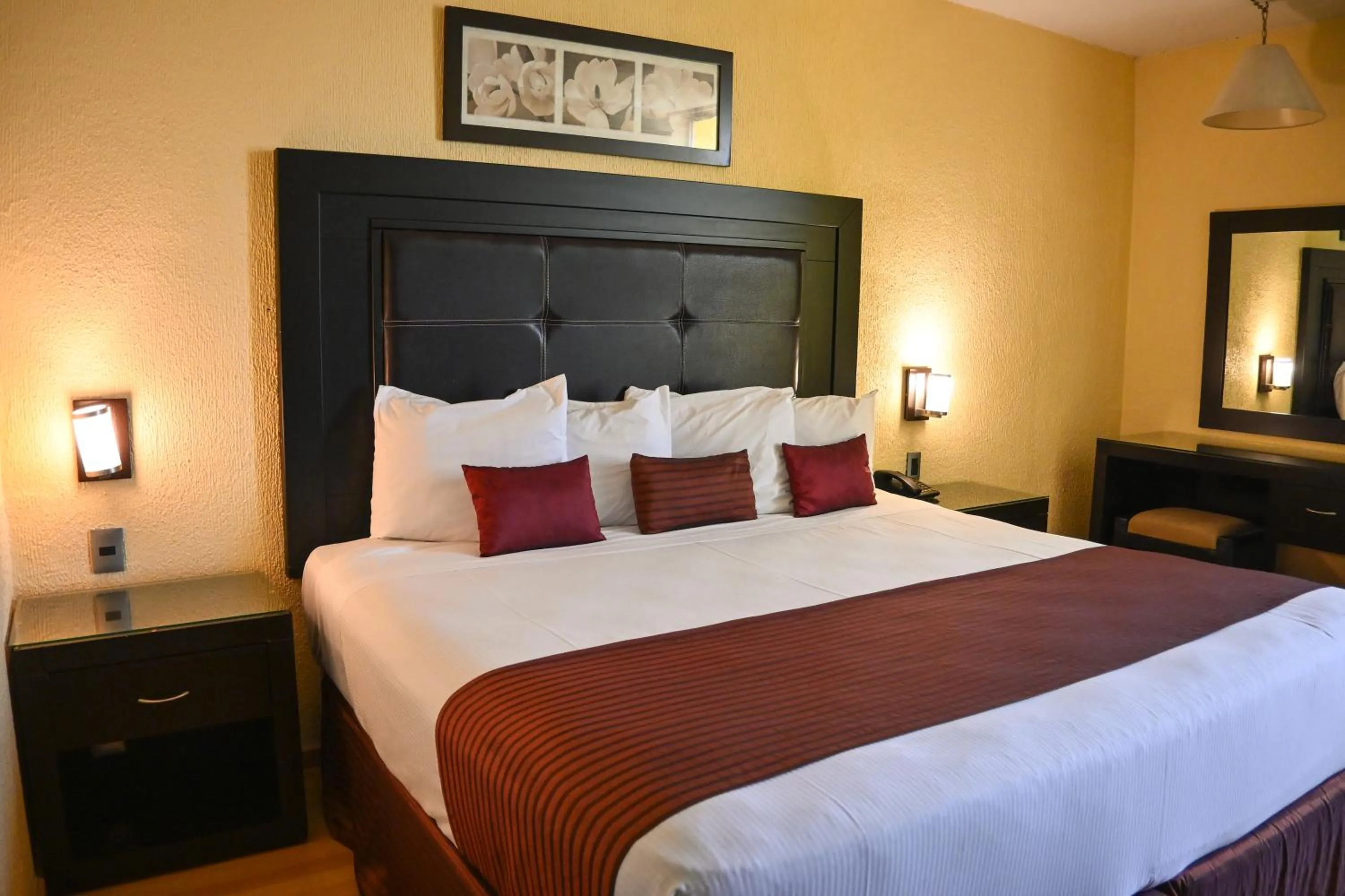 Bed in Hotel Santa Irene Guadalajara