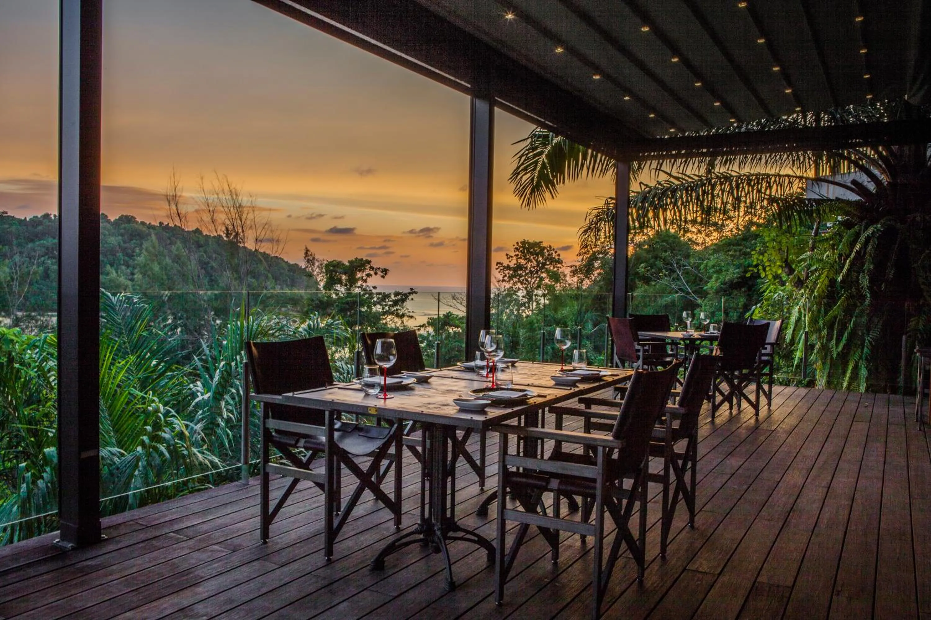 Restaurant/places to eat in Anantara Layan Phuket Resort