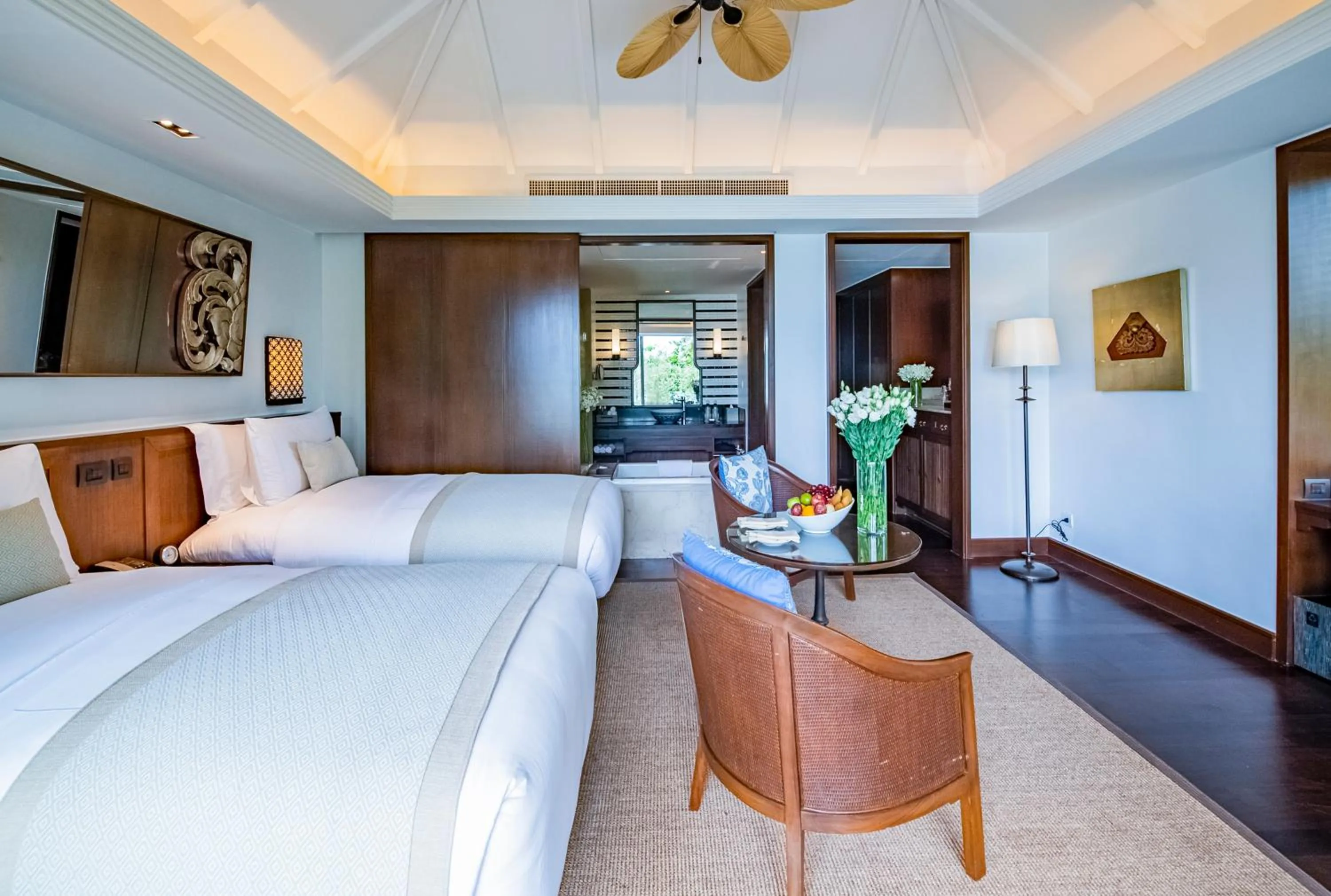 Photo of the whole room, Bed in Anantara Layan Phuket Resort