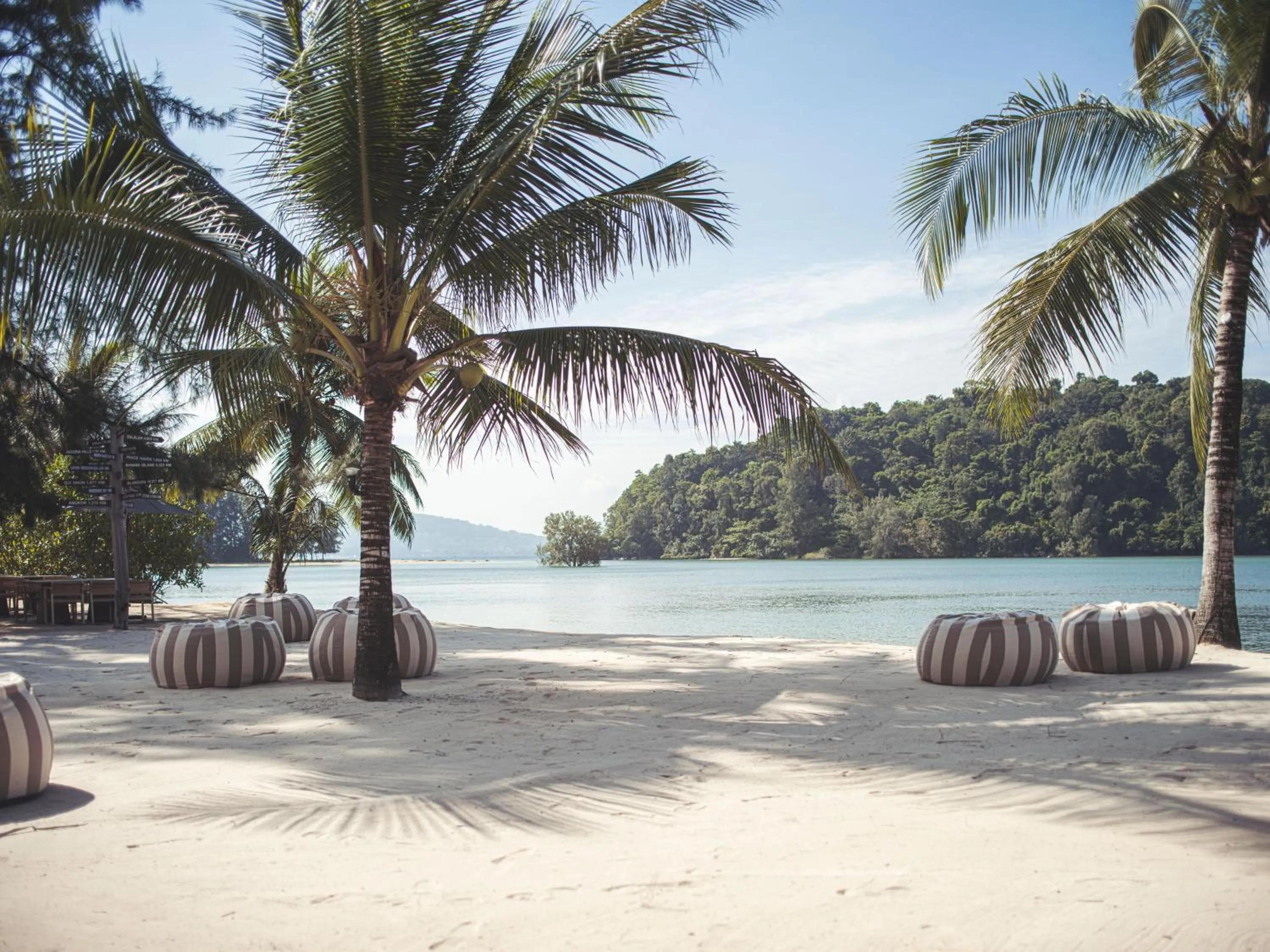 Beach in Anantara Layan Phuket Resort
