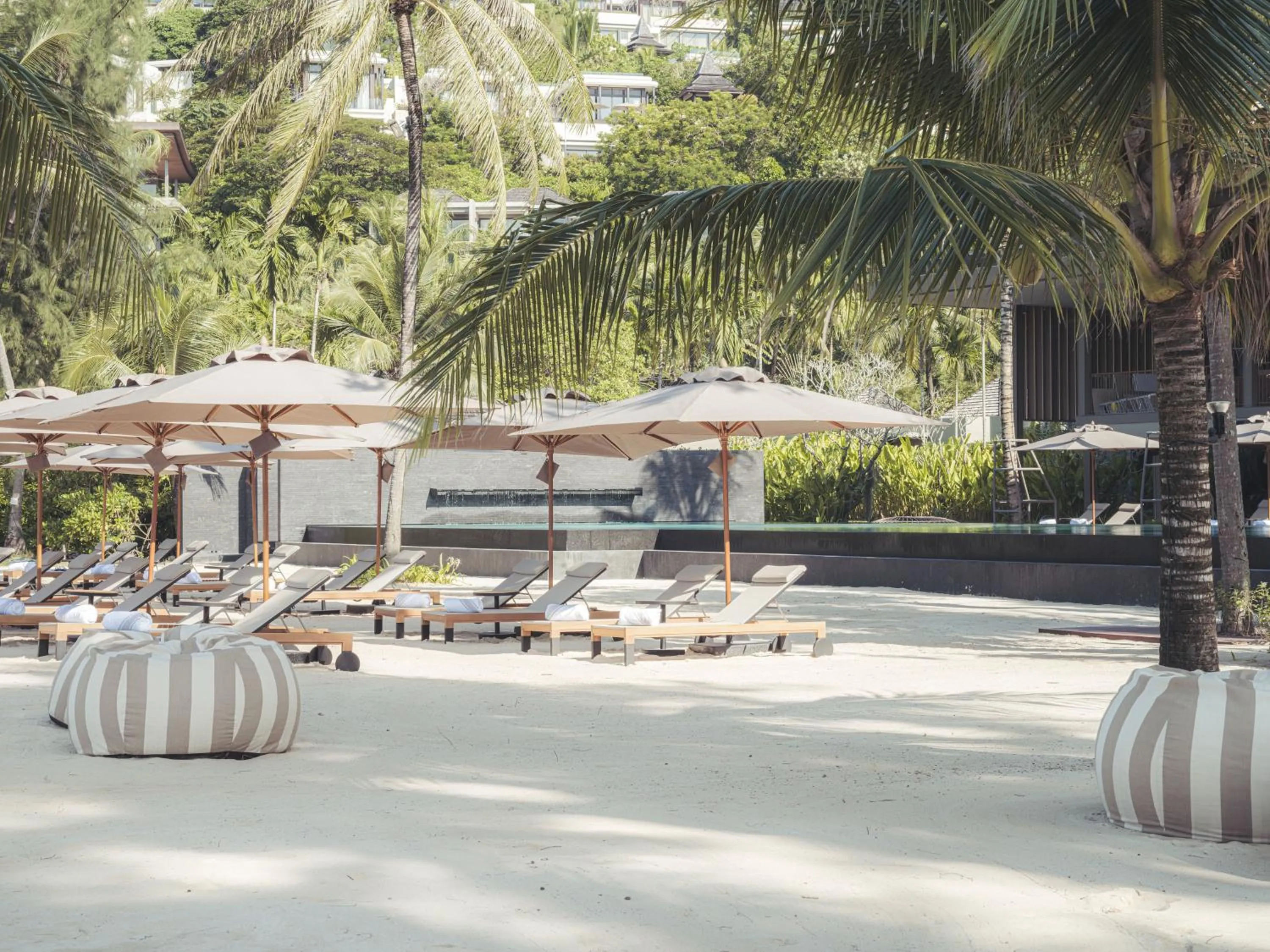 Swimming pool in Anantara Layan Phuket Resort