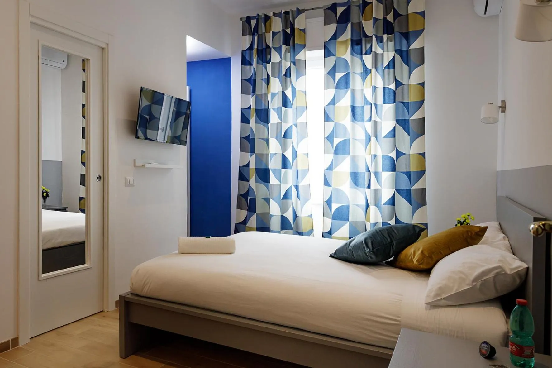 Bedroom, Bed in G&G Napoli