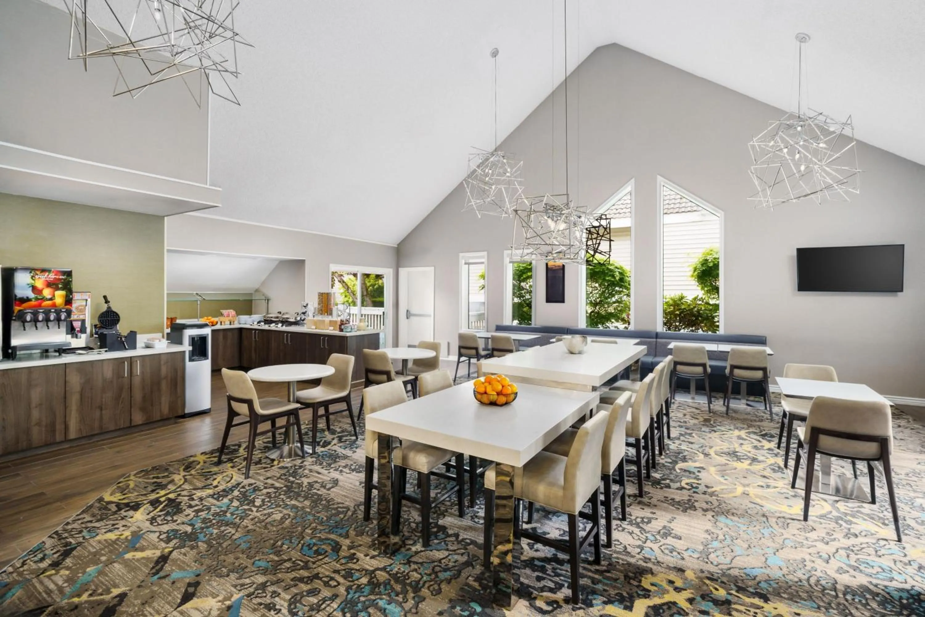 Restaurant/places to eat in Residence Inn by Marriott Seattle/Bellevue