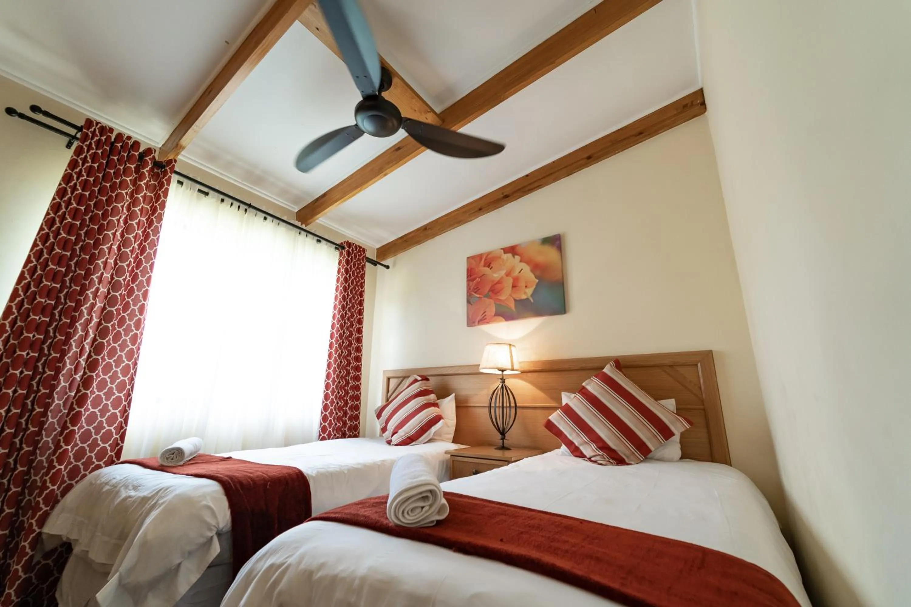 Bedroom, Bed in Gooderson Monks Cowl Golf Resort