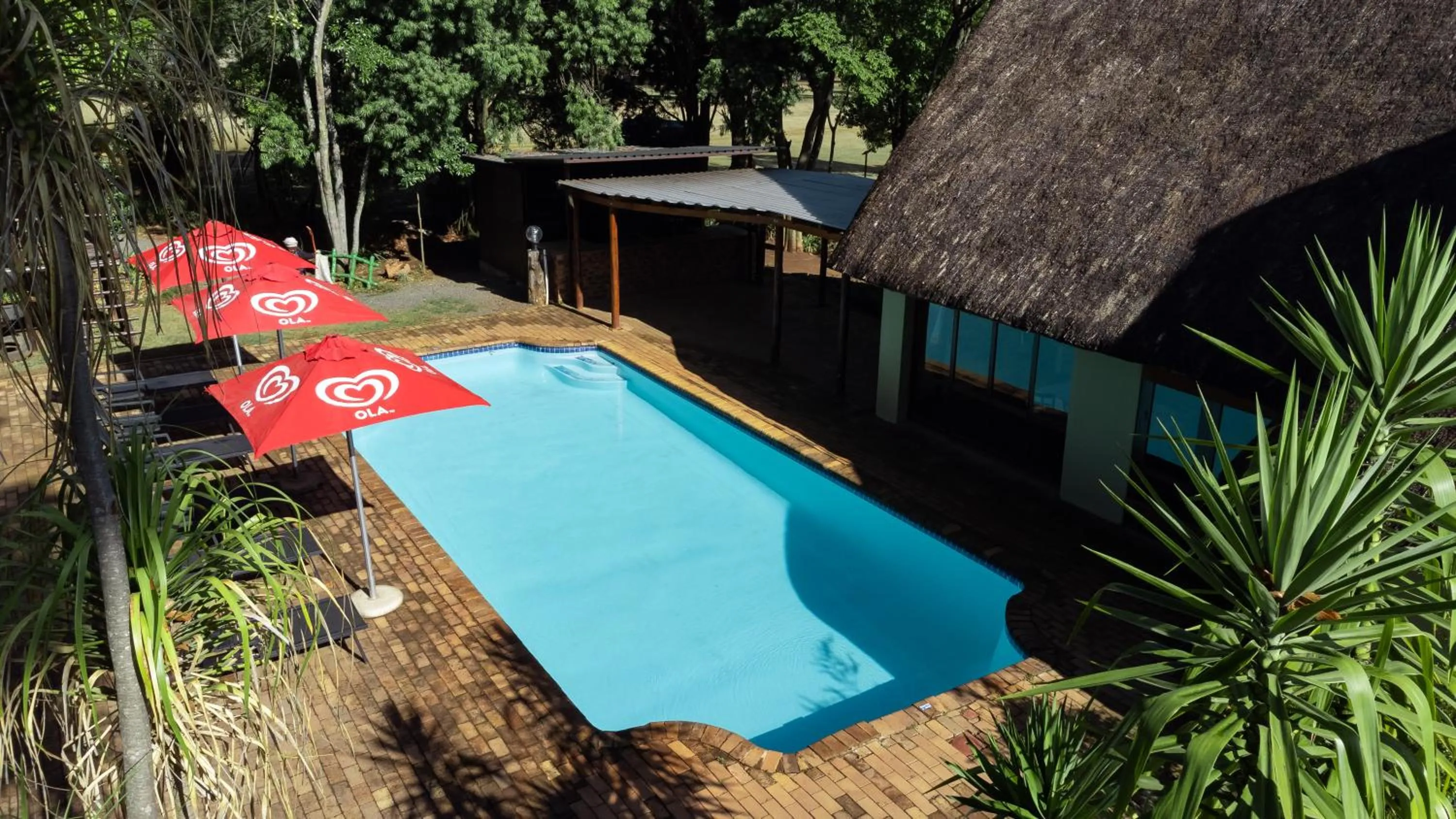 Swimming pool in Gooderson Monks Cowl Golf Resort