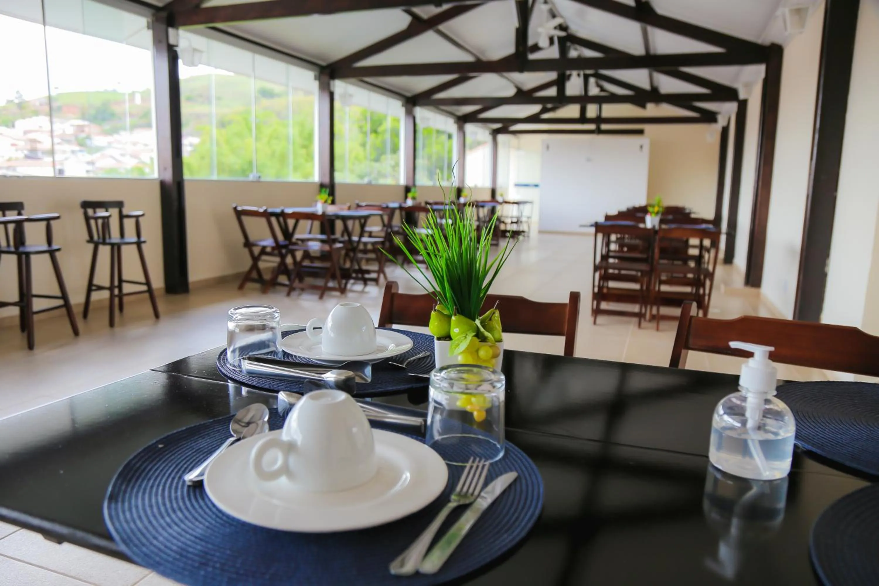 Dining area in Pousada Encantos de Socorro