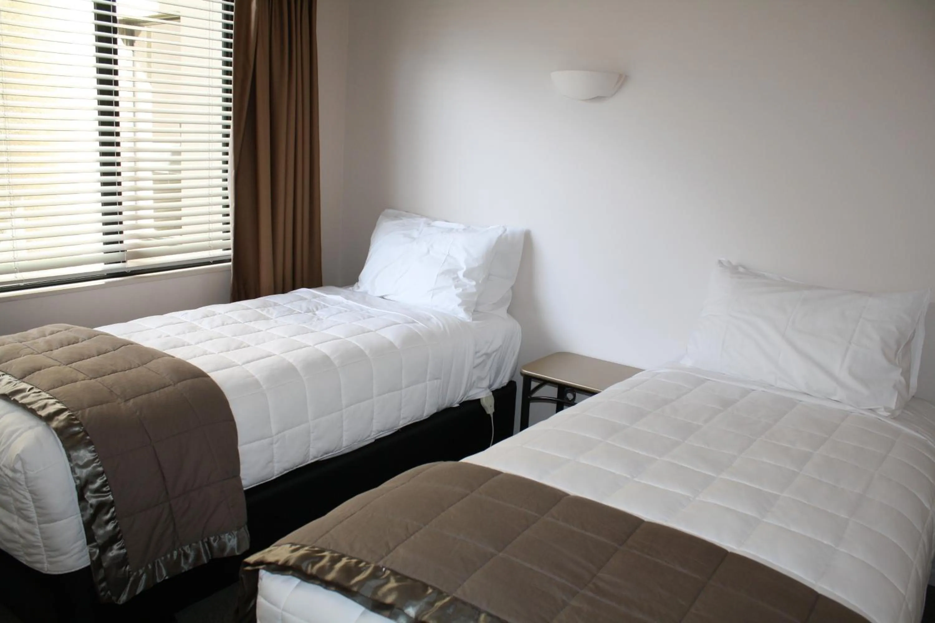 Bed in Southgate Motor Inn