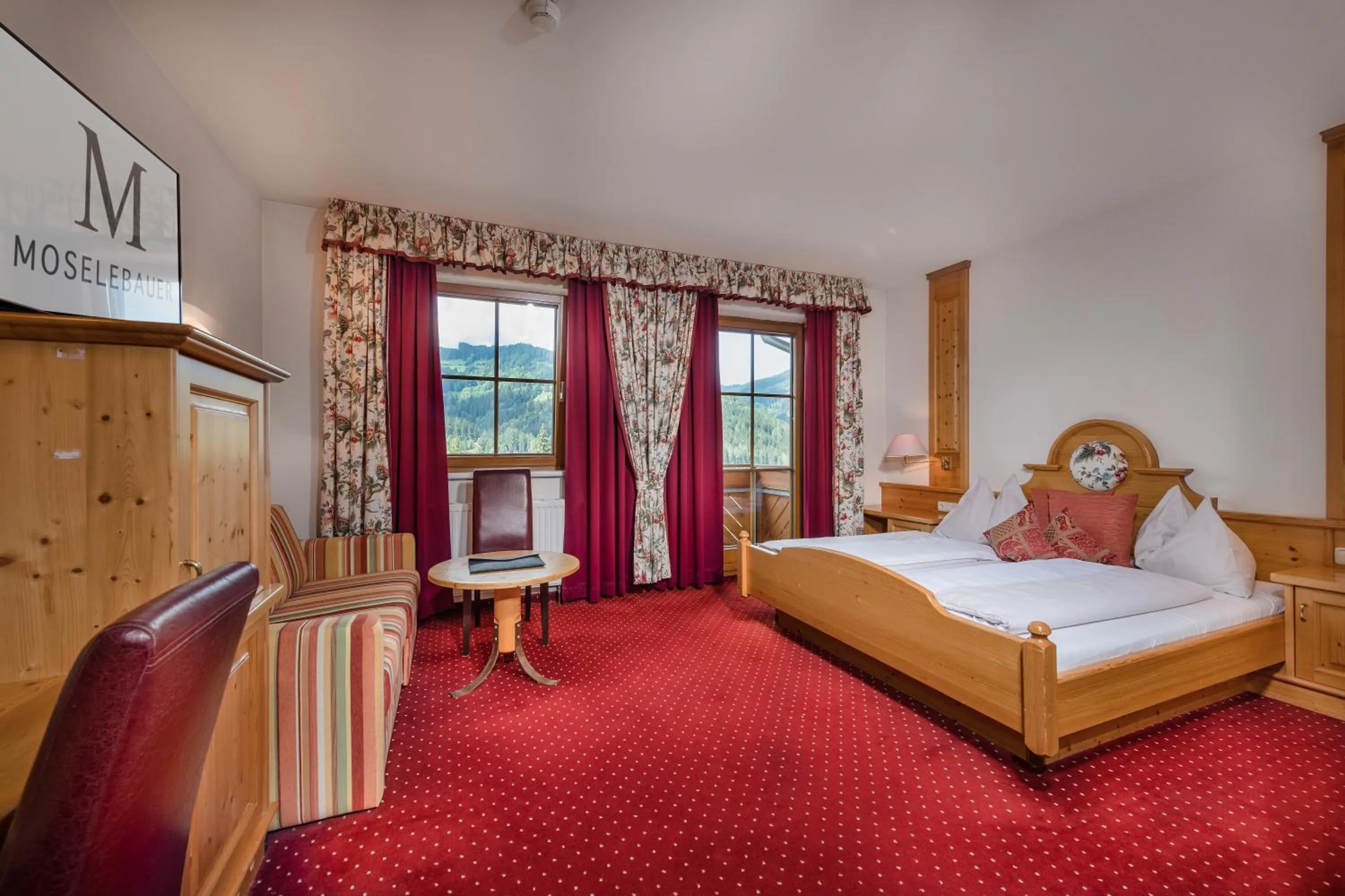 Photo of the whole room, Bed in Hotel Moselebauer