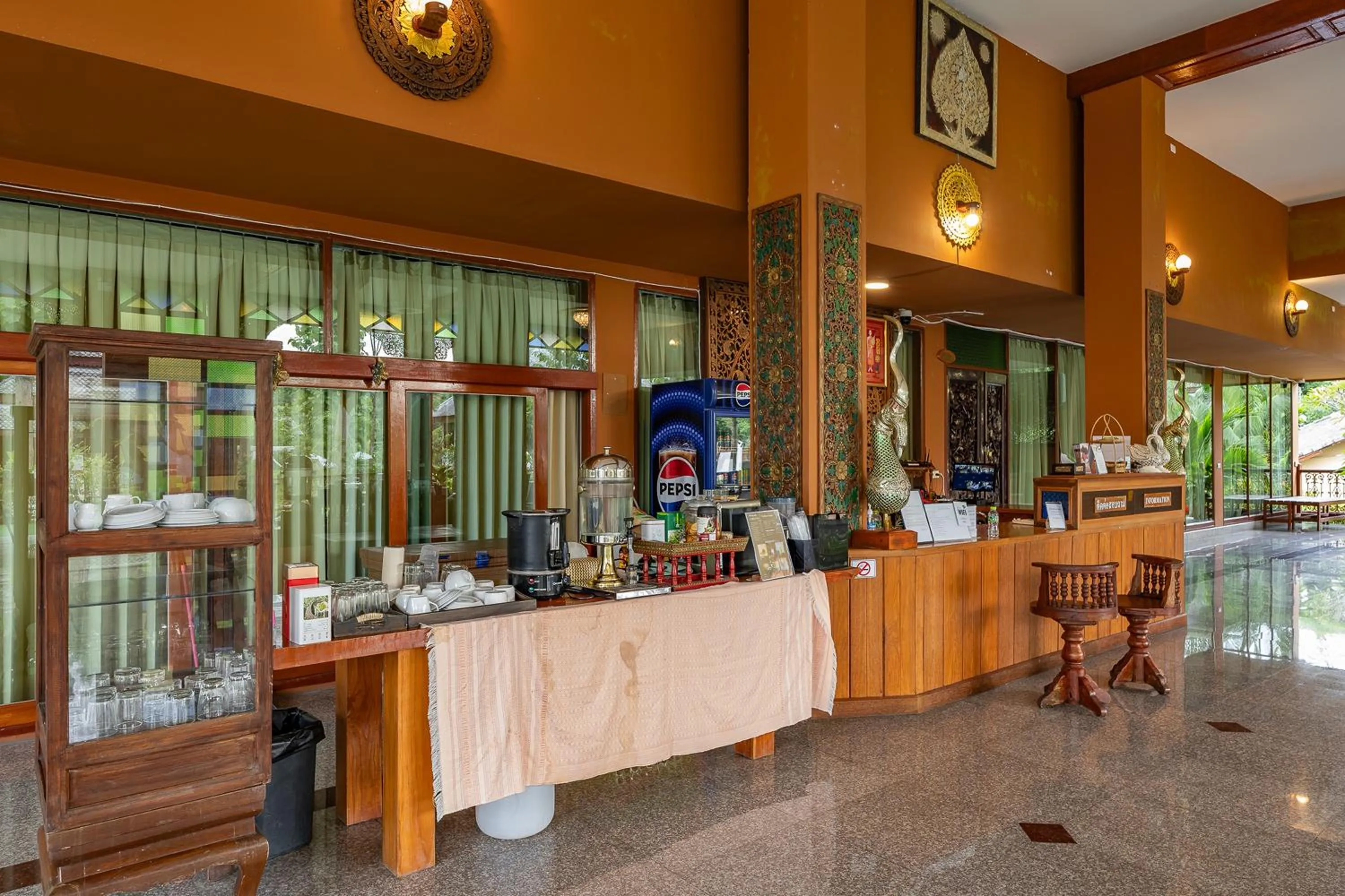 Restaurant/places to eat in Romsak Lanna Resort