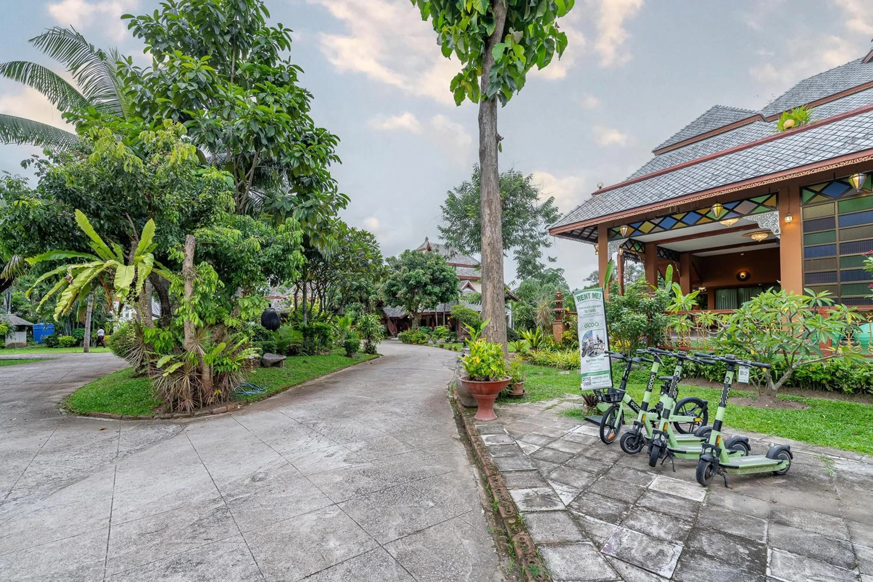 Property building in Romsak Lanna Resort