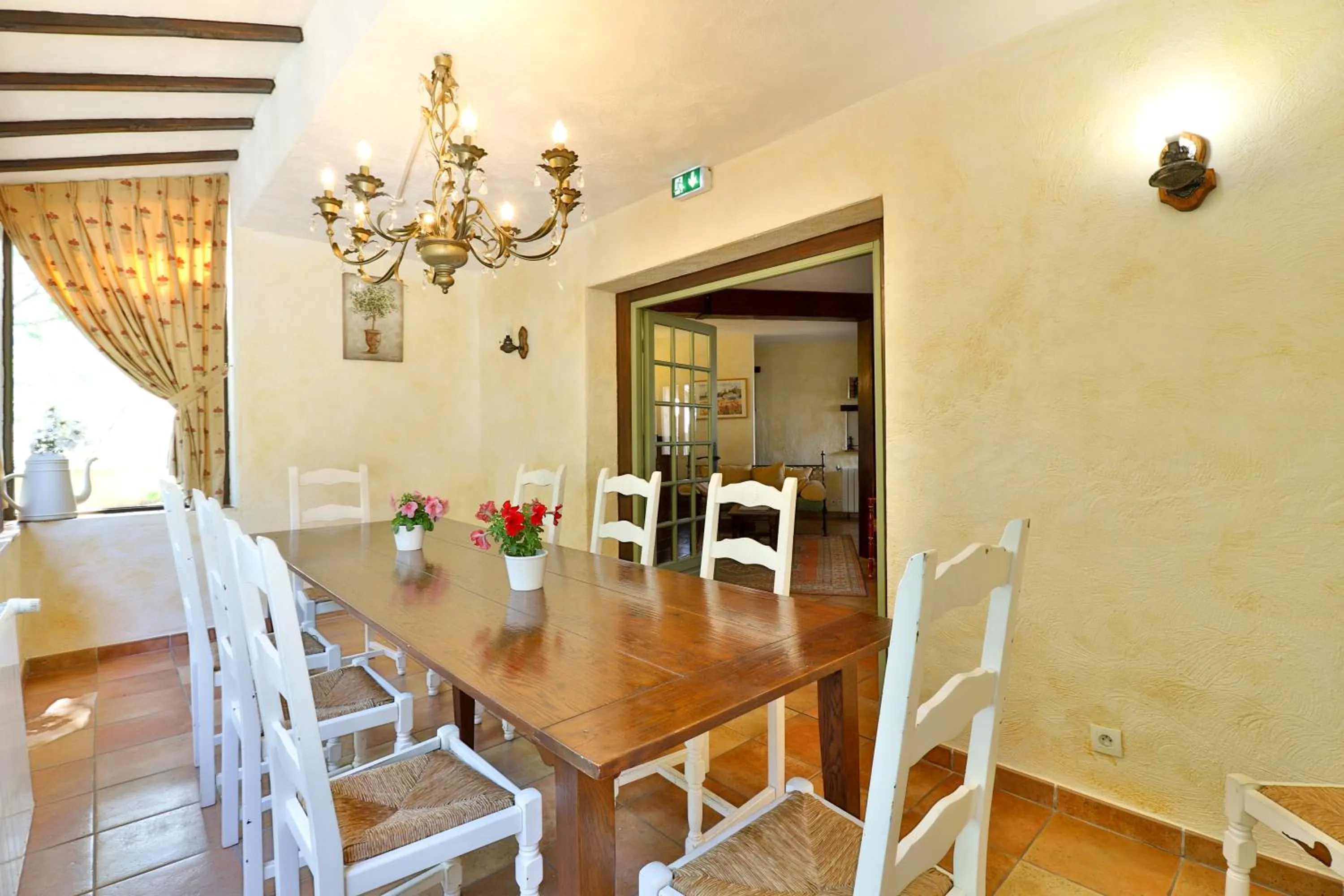 Seating area in L'Estirado des Adrets