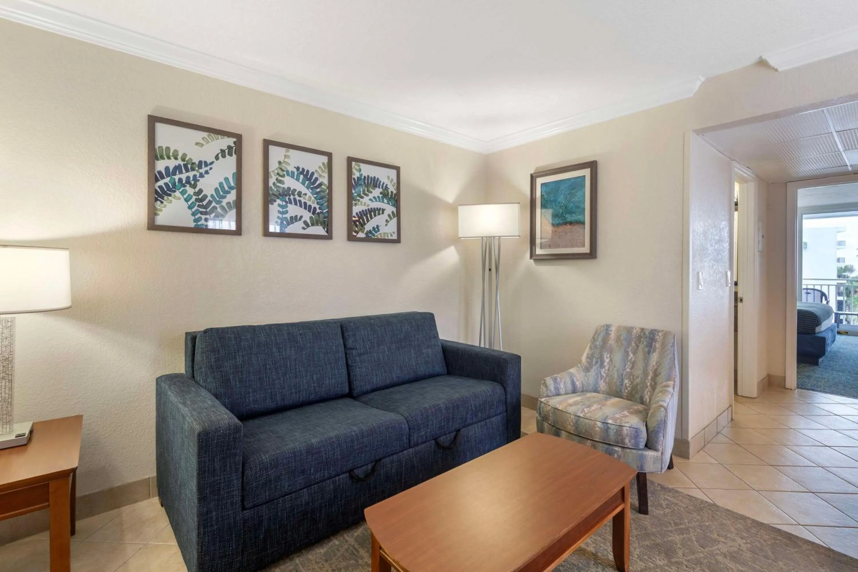 Bedroom in Best Western Cocoa Beach - Port Canaveral