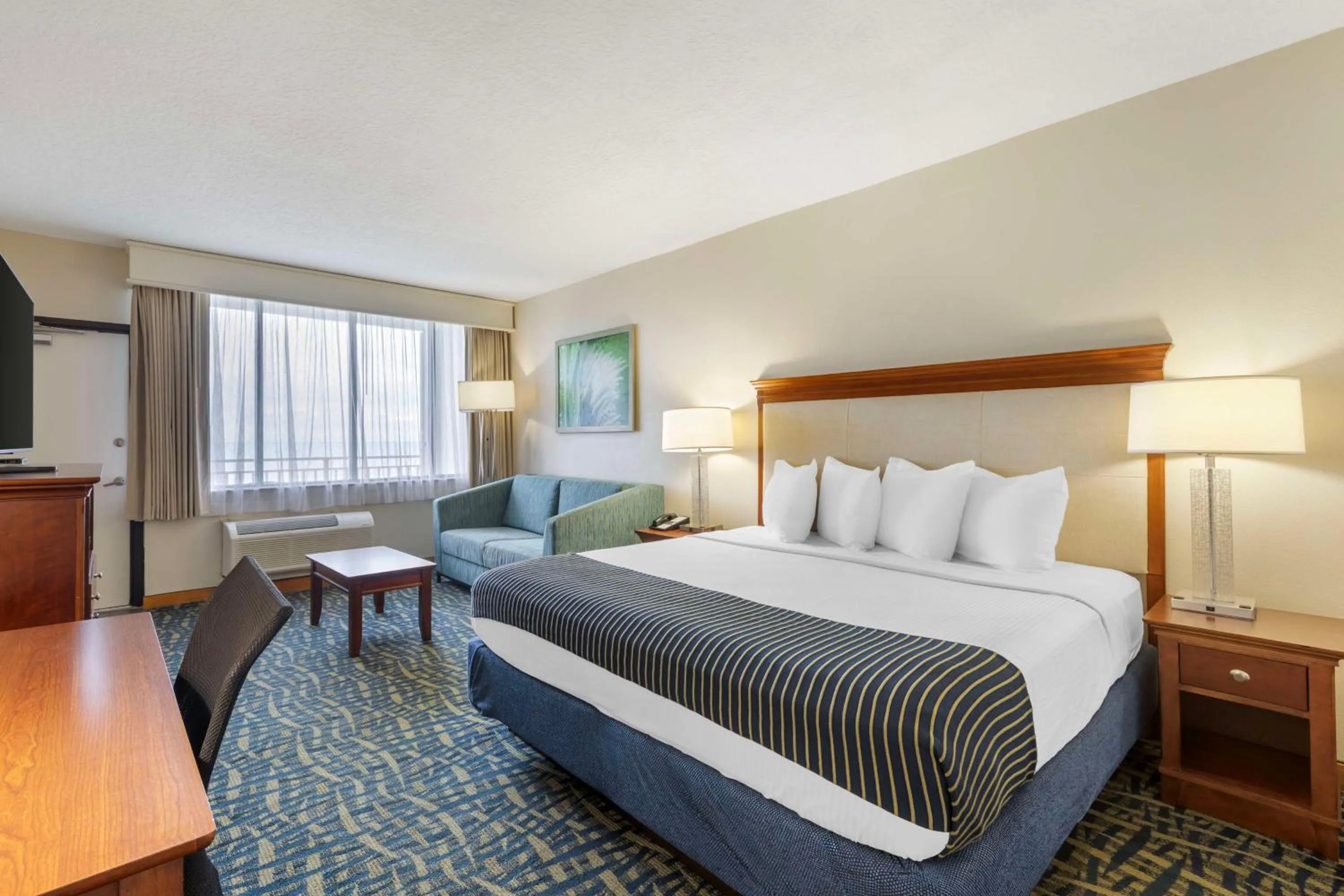 Bedroom, Bed in Best Western Cocoa Beach - Port Canaveral