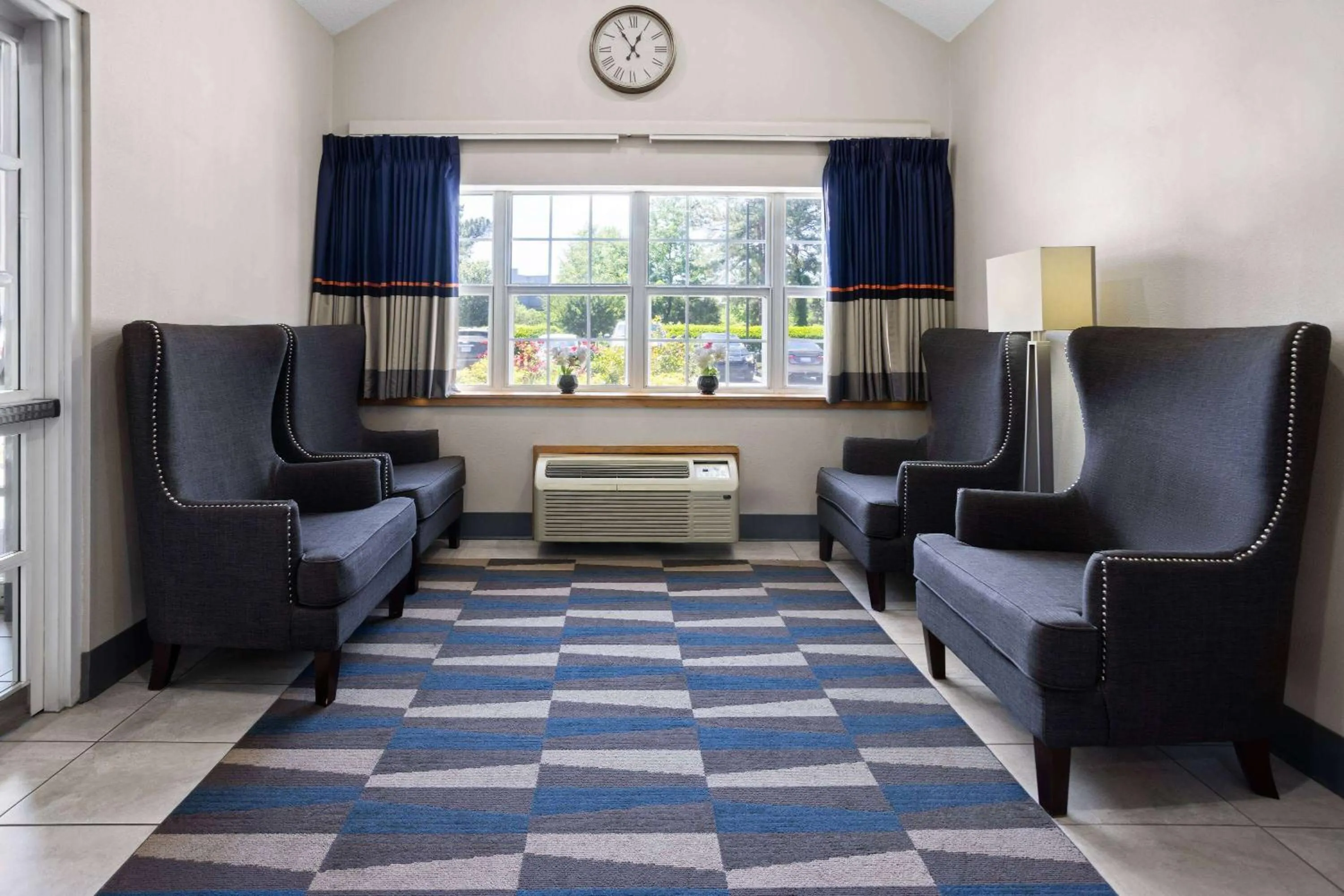 Lobby or reception in Microtel Inn by Wyndham Raleigh-Durham Airport