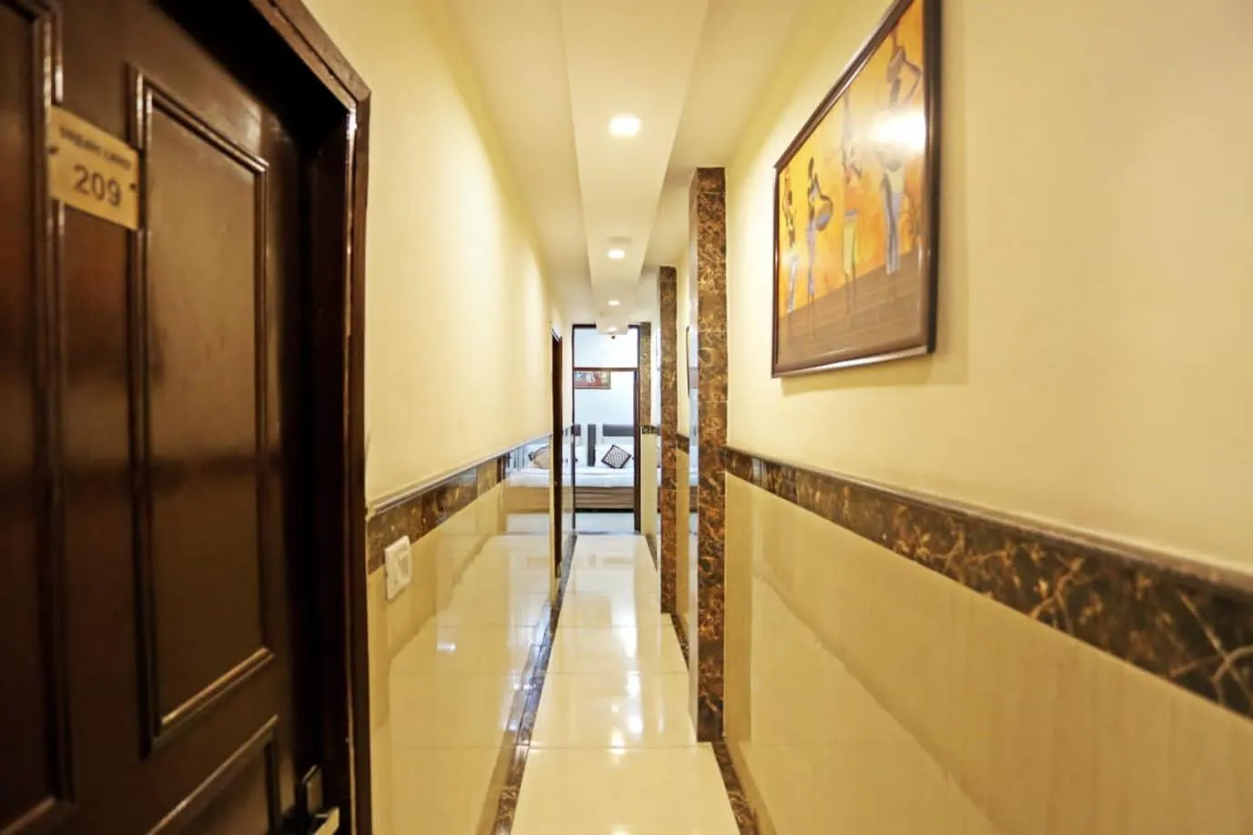 Balcony/Terrace in Hotel Dreamland Dx-5 Mints walk From New Delhi Railways Station