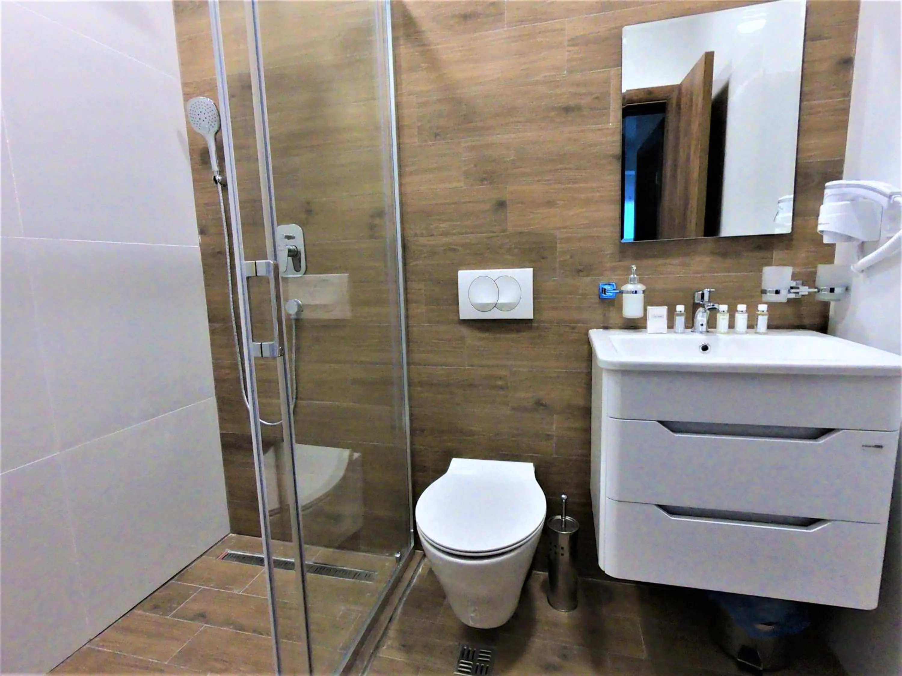 Bathroom in Martinović Rooms