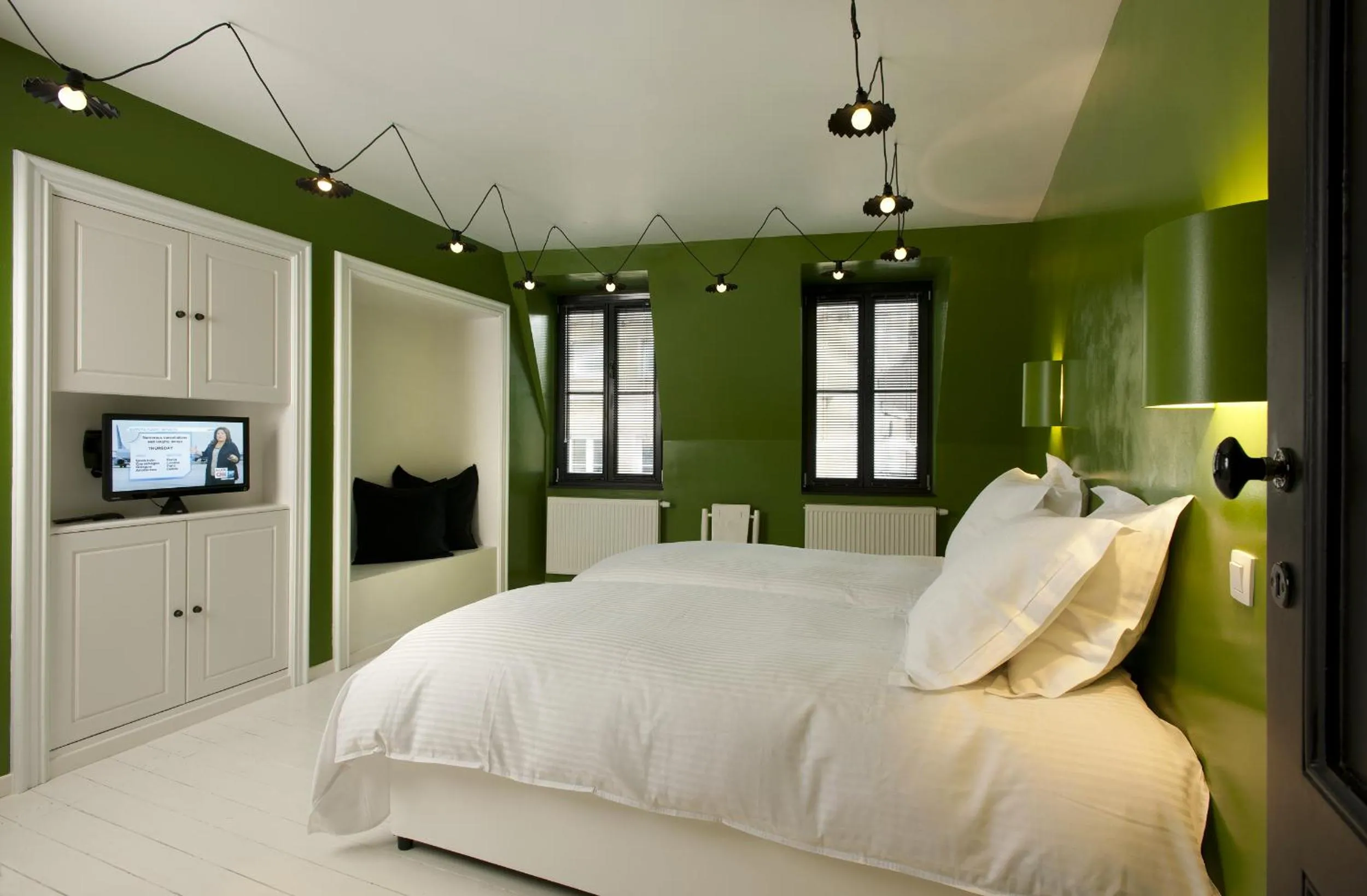 Bed in La Maison Haute guesthouse