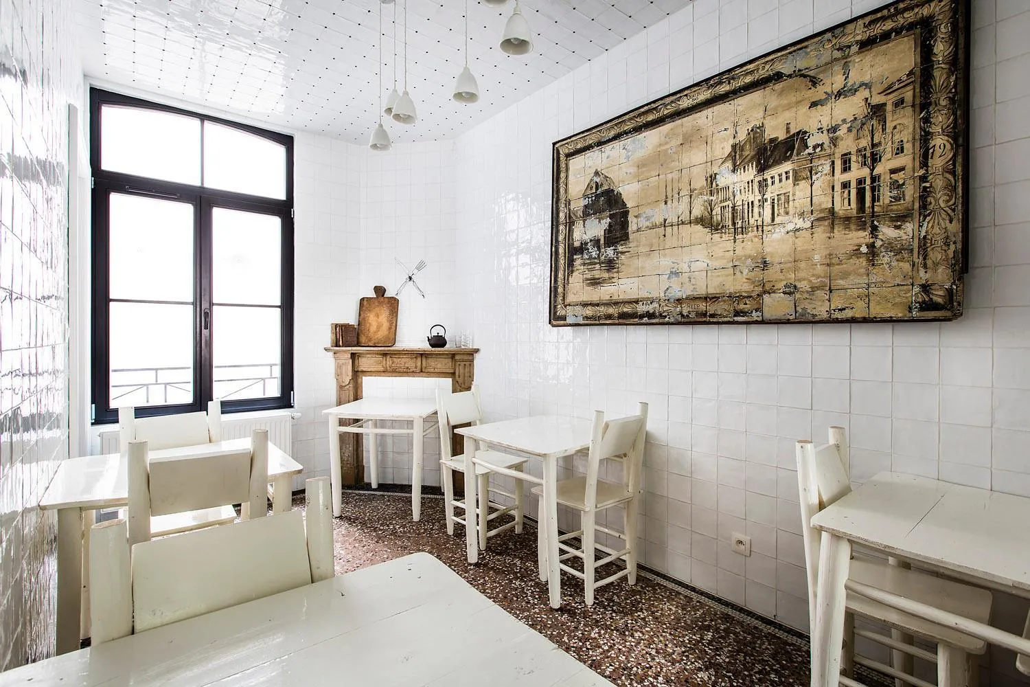Dining area in La Maison Haute guesthouse