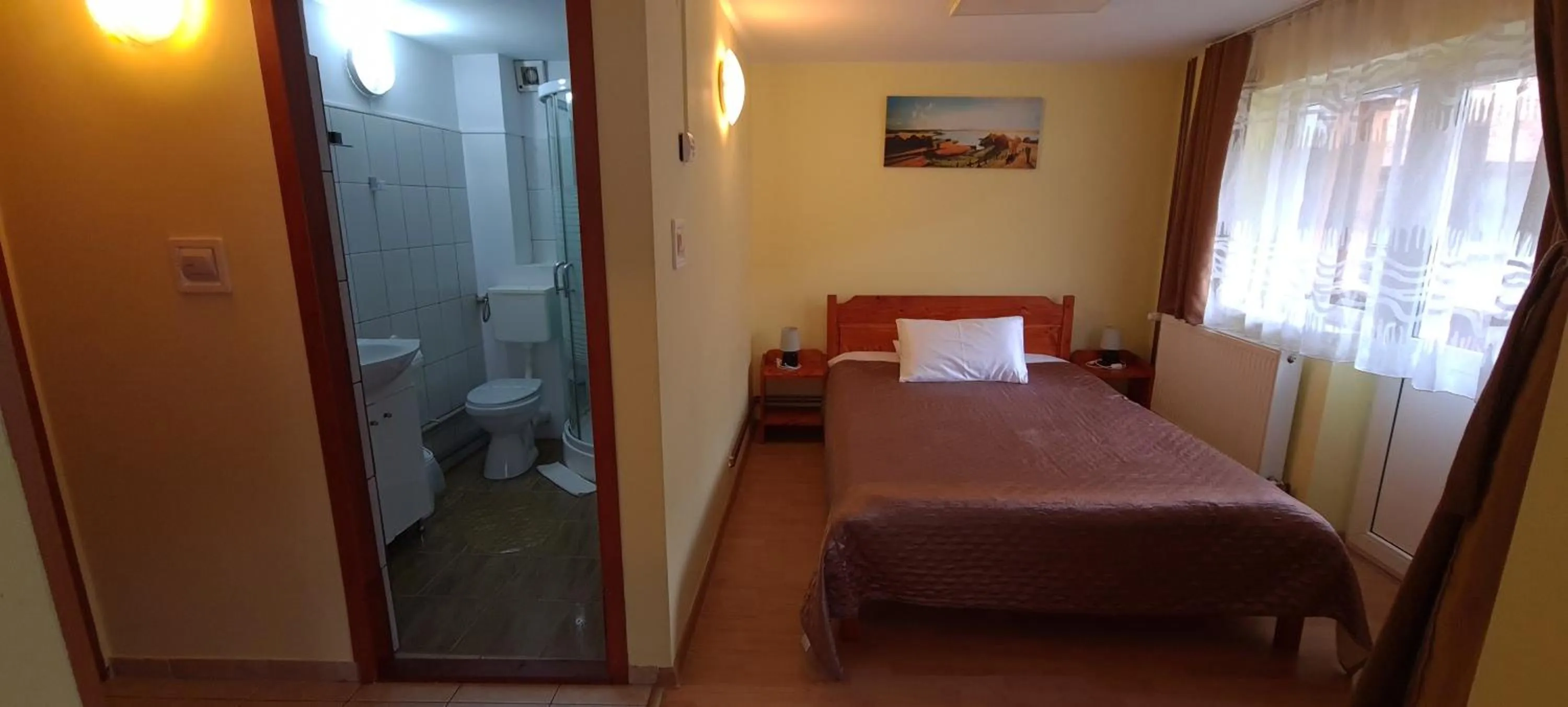 Bed in Pensiunea Aurora - Great Hostel Voineasa