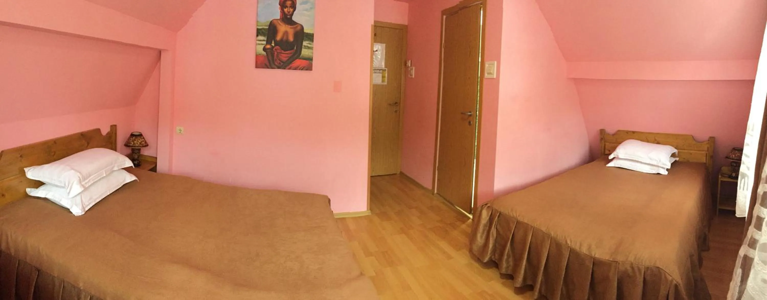 Bed in Pensiunea Aurora - Great Hostel Voineasa