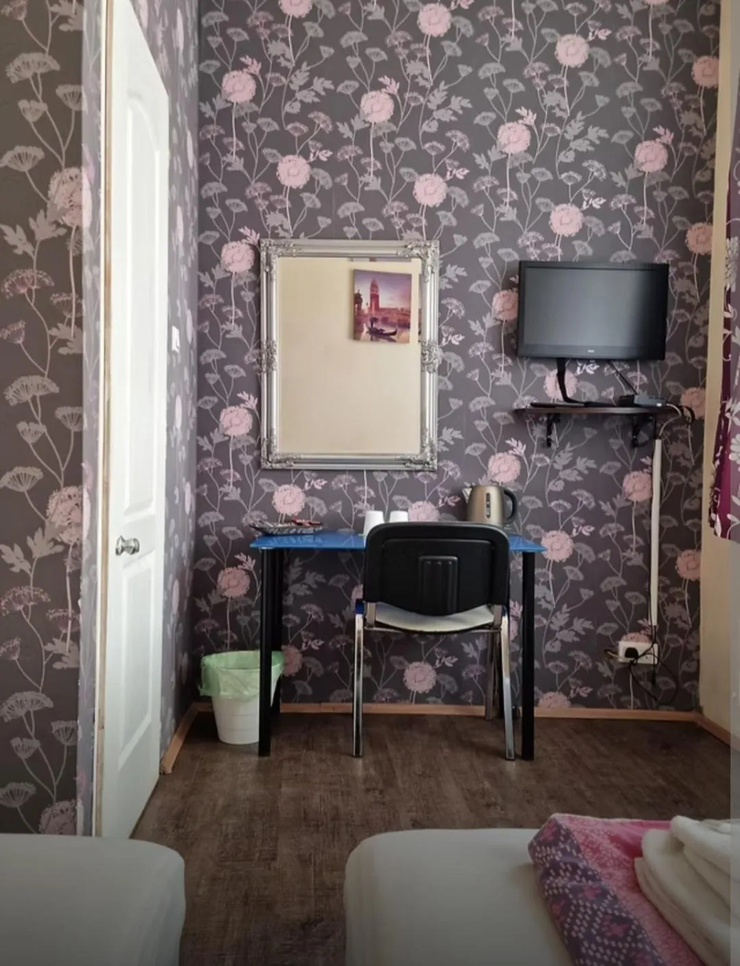 Bedroom in Garden House