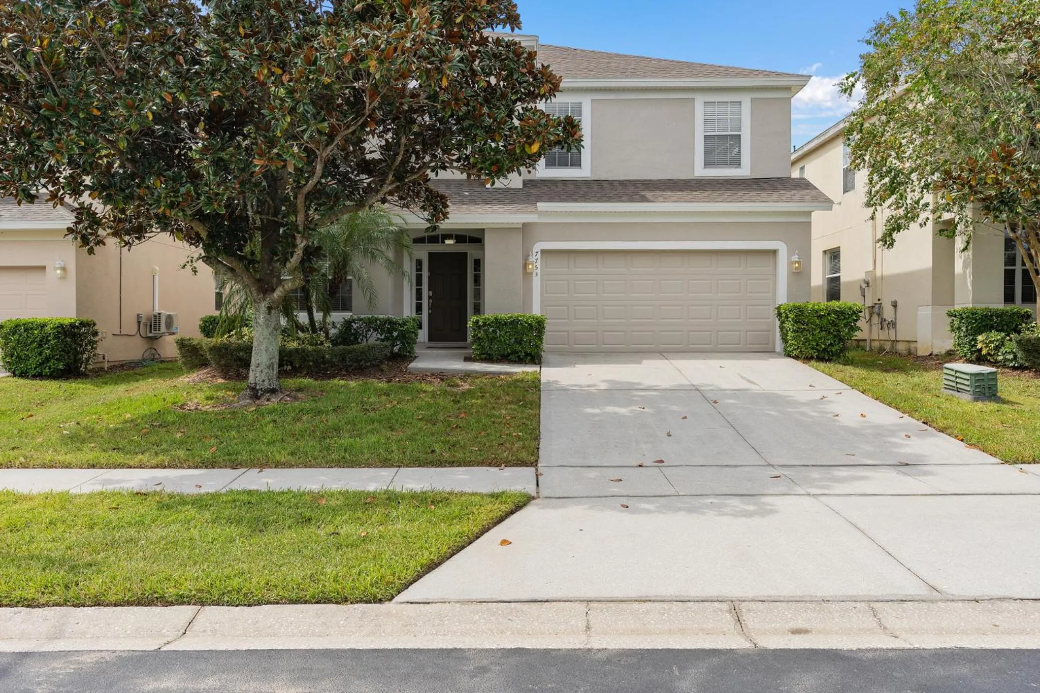 Property building in WindsorHills Villa Pool Resort Amenities Minutes to Disney