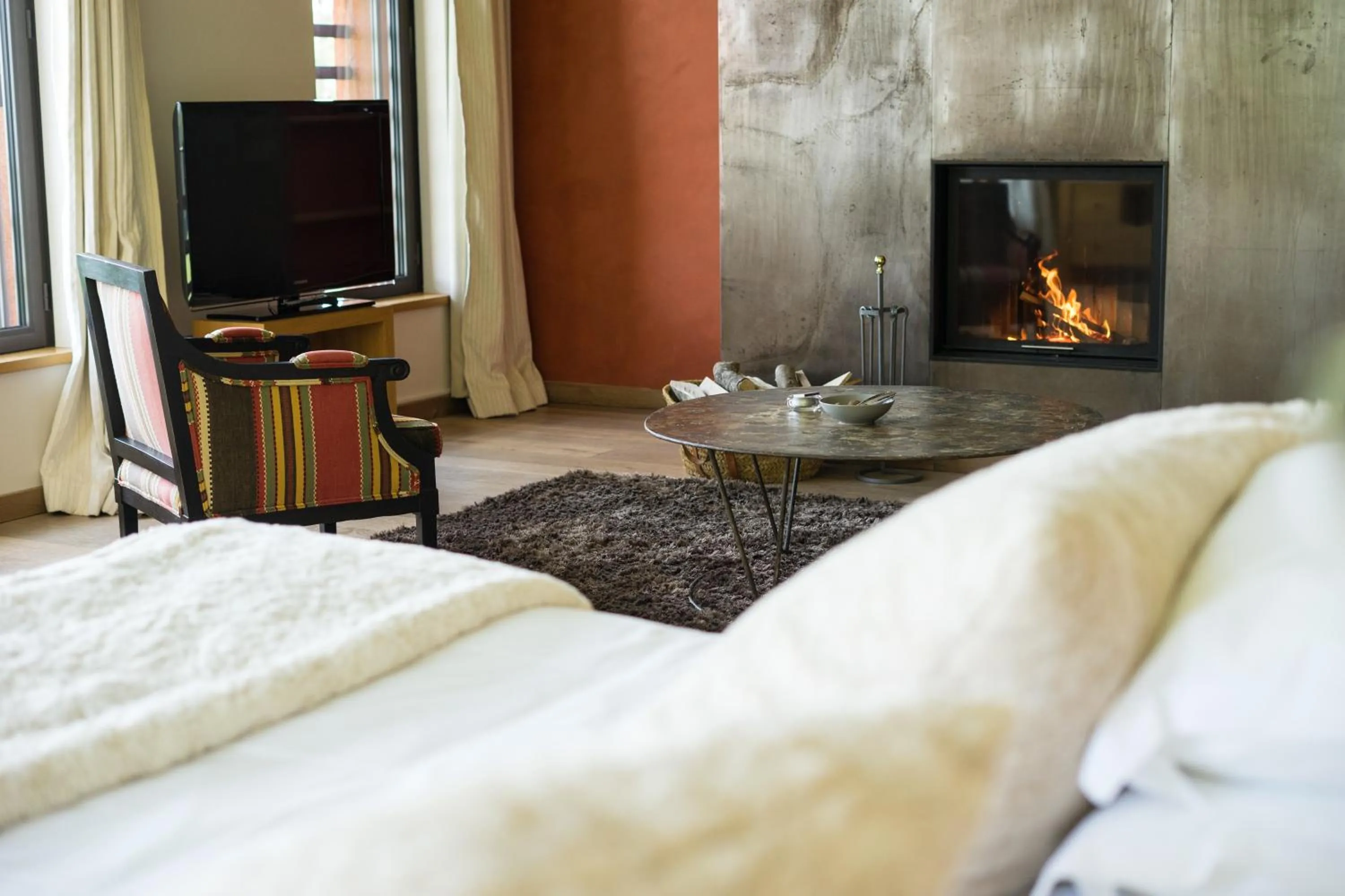 Bed in Château des Avenieres - Relais & Châteaux