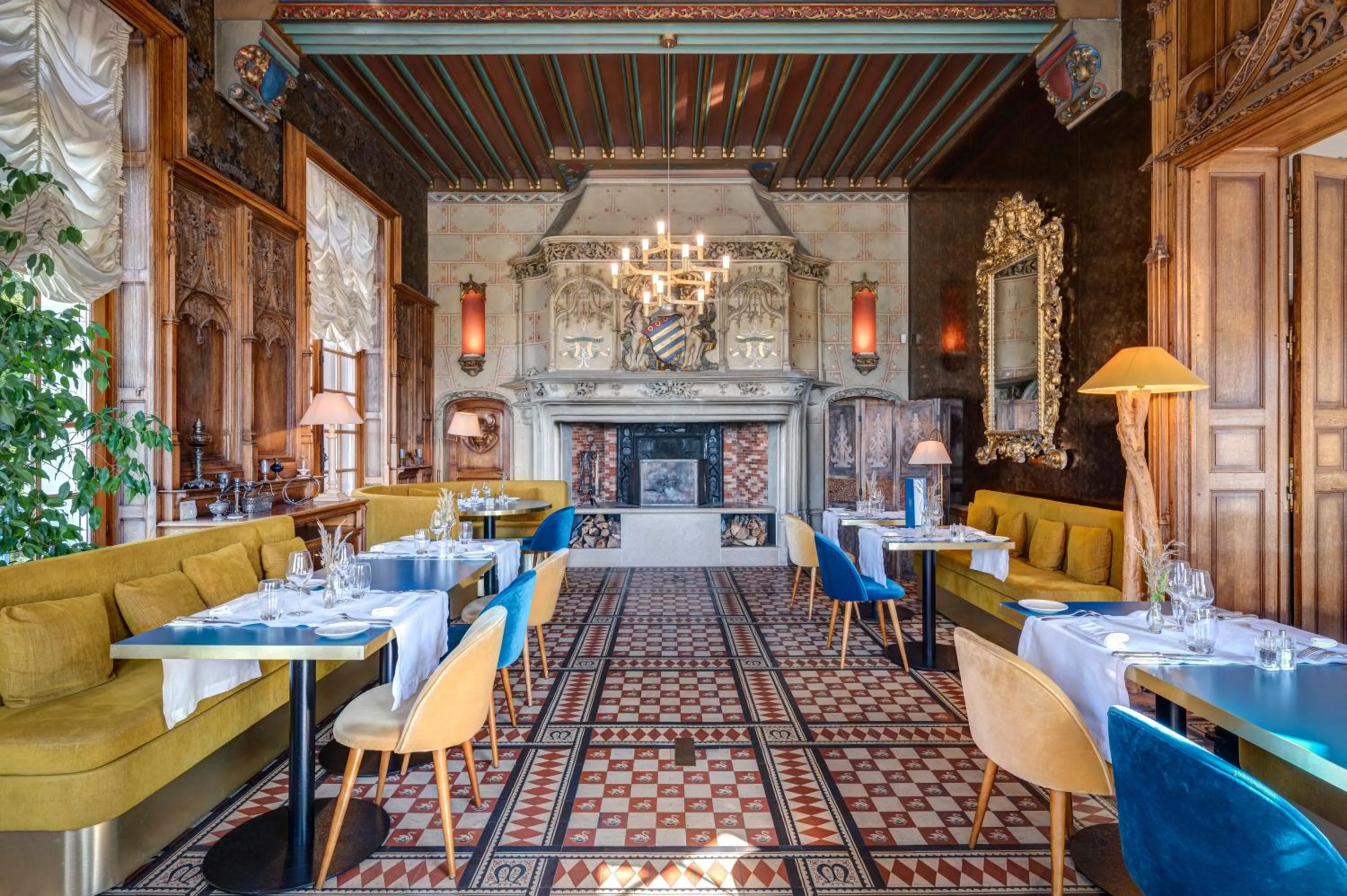 Restaurant/places to eat in Château des Avenieres - Relais & Châteaux