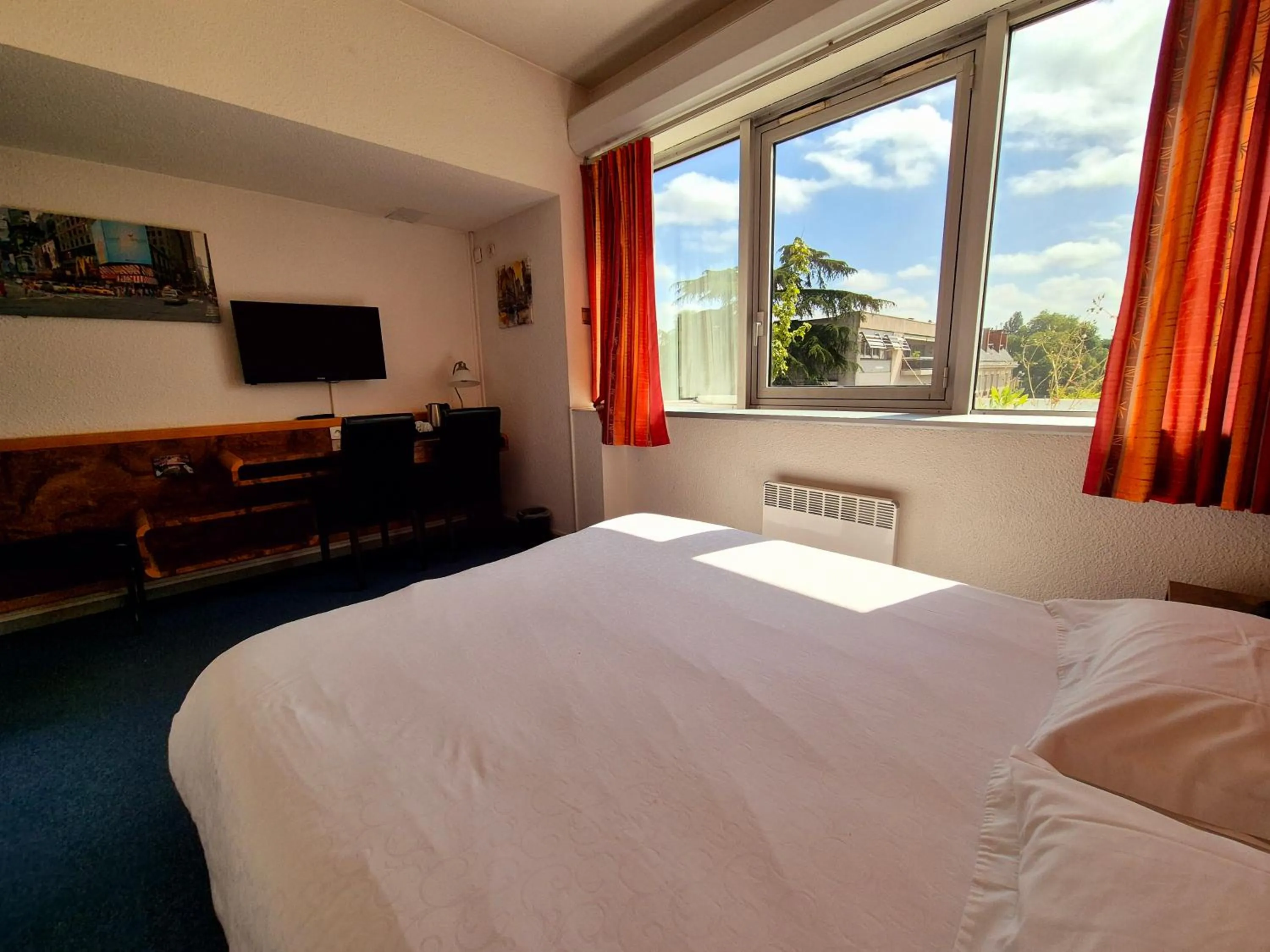 Bedroom, Bed in Arche Hotel