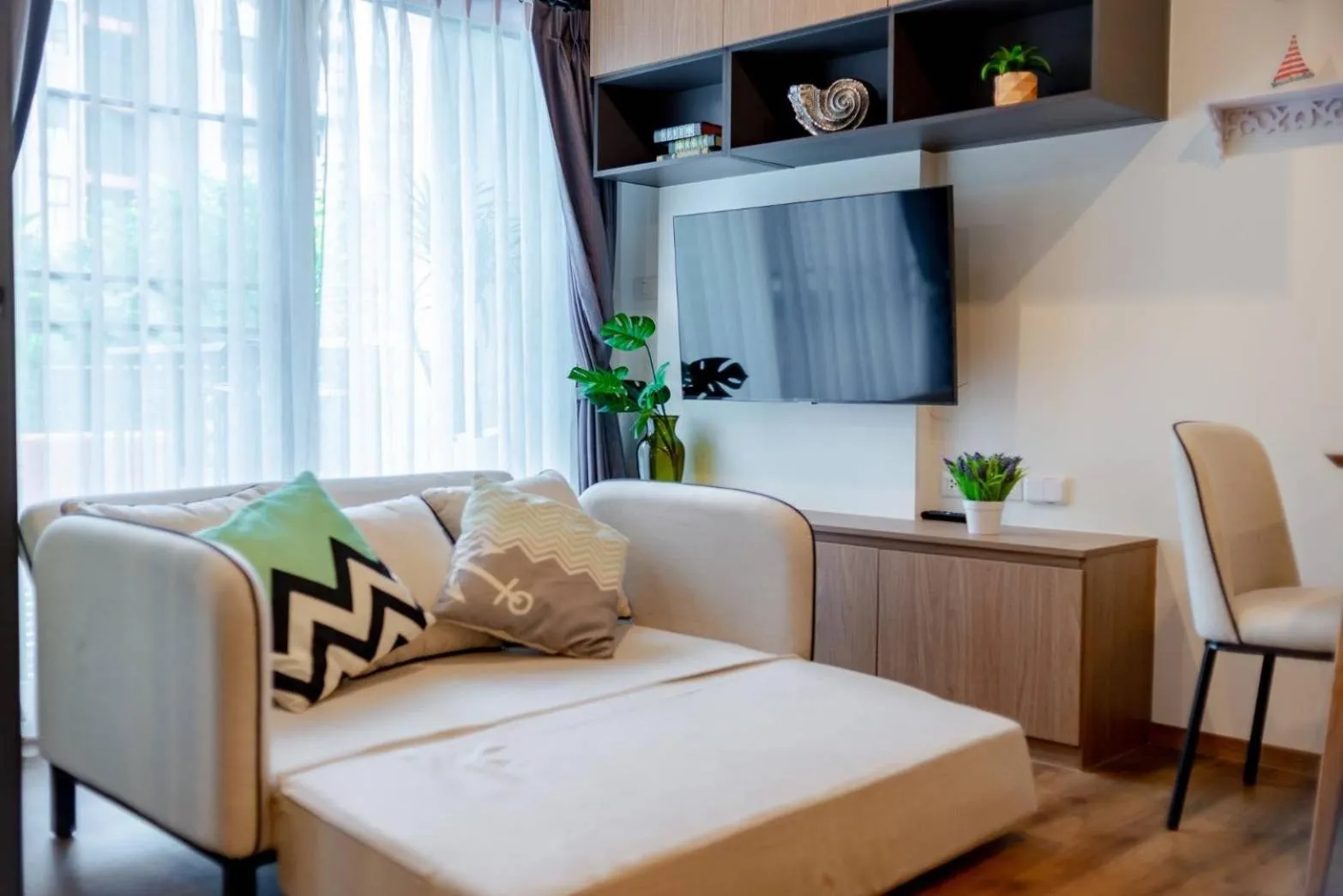 Bed in Cicada Huahin Pool Access by PP ห้องสวยติดสระ