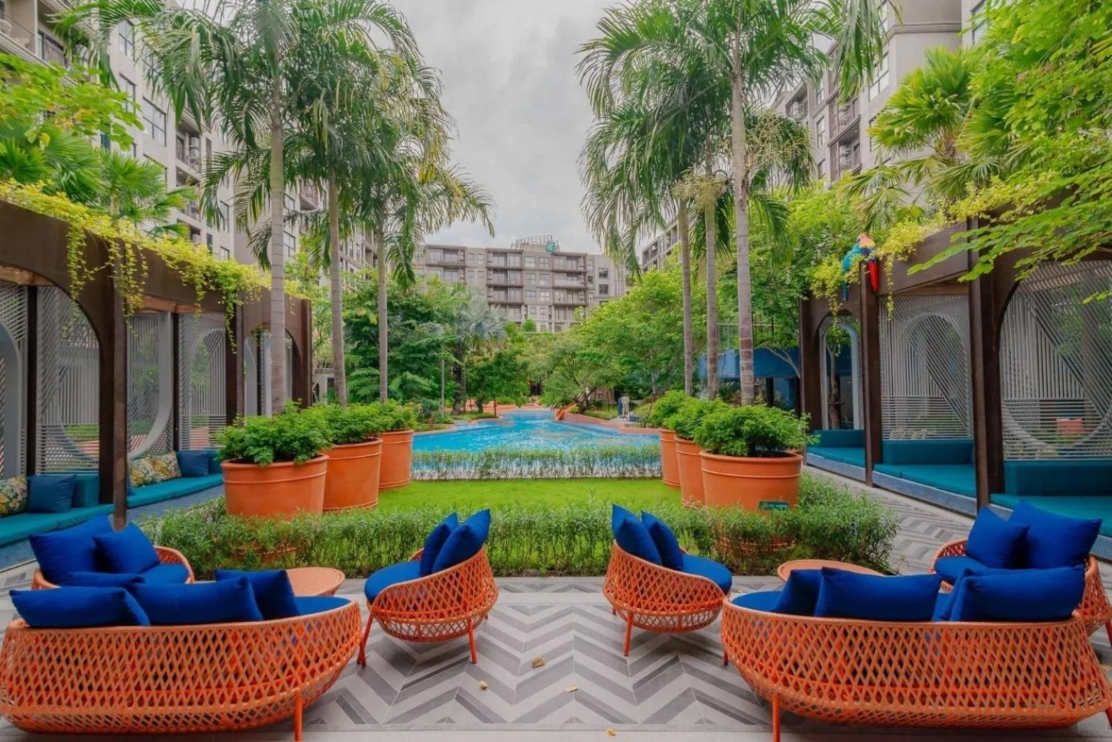 Cicada Huahin Pool Access by PP ห้องสวยติดสระ