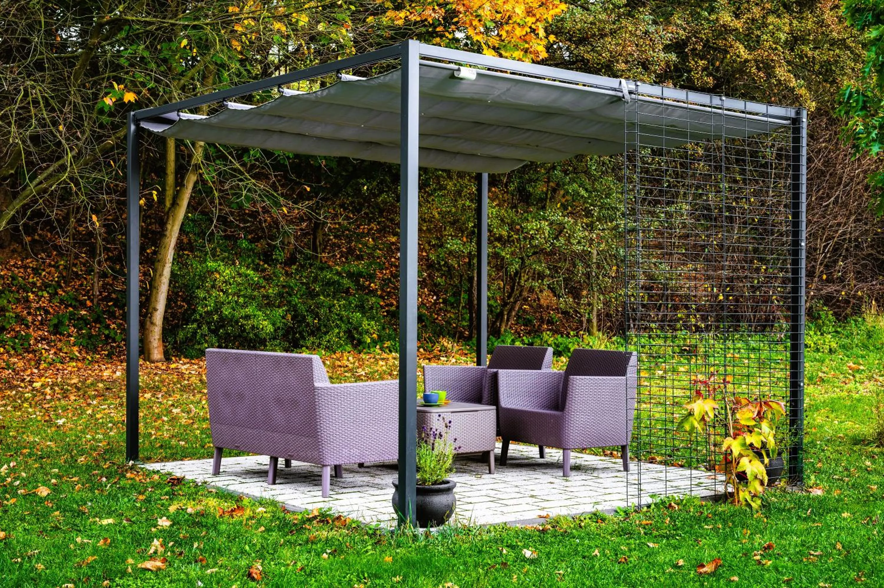 Patio in ApartamentyKudowa - Willa Pod Dębami z ogrodem i parkingiem,