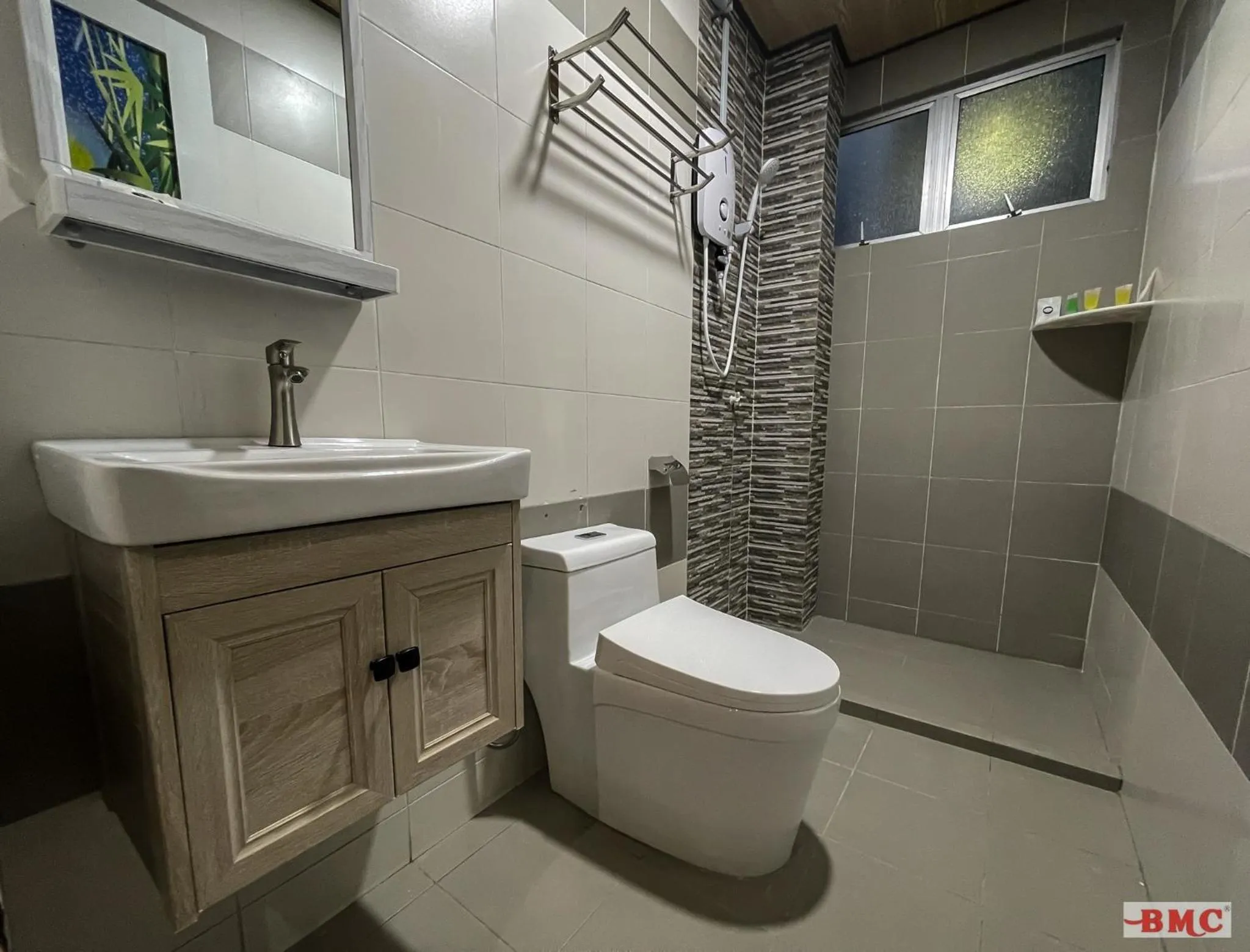 Bathroom in BMC Hotel