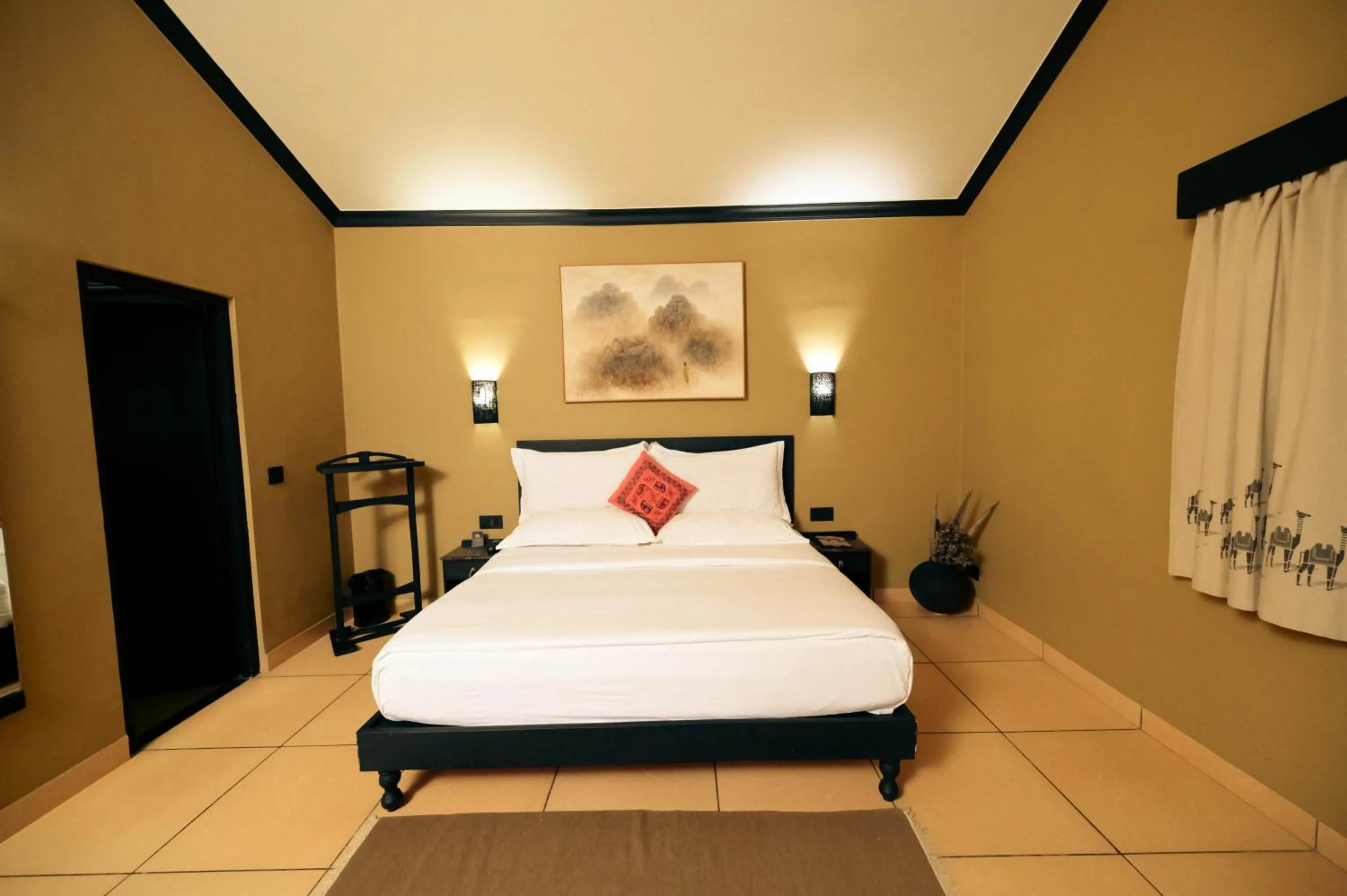 Bed in Clarks Safari Pushkar