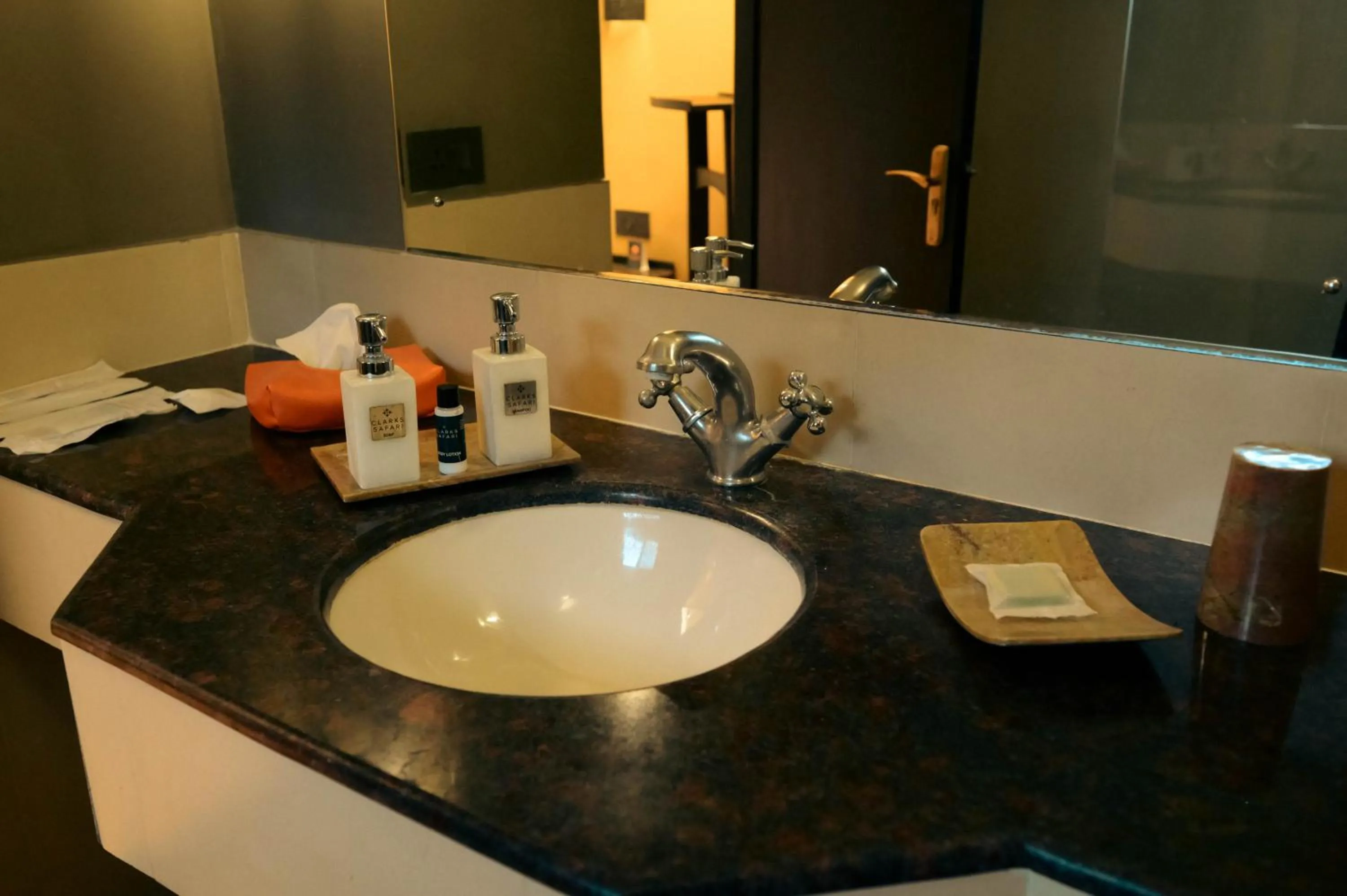 Clarks Safari Pushkar