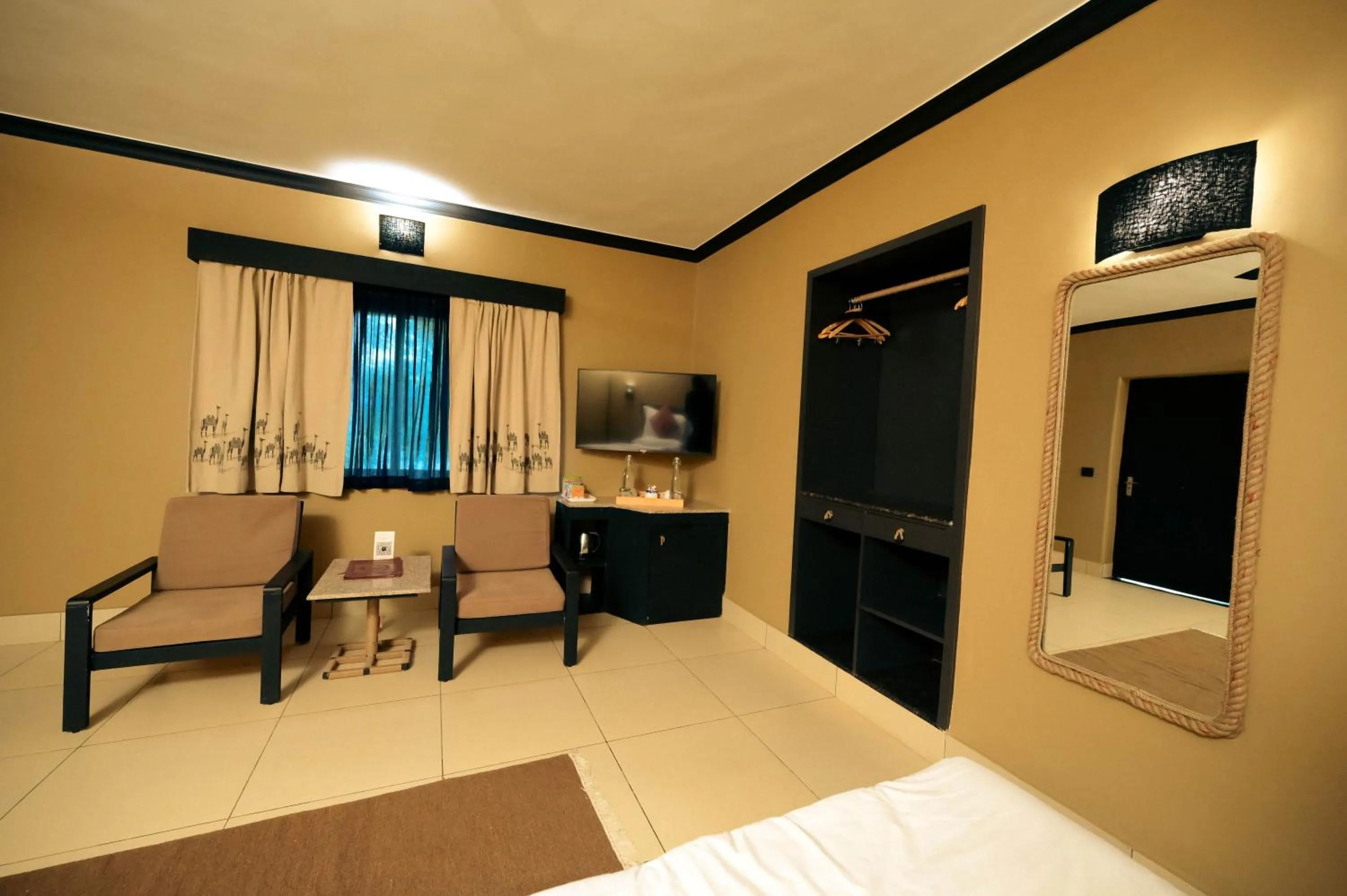 Bed in Clarks Safari Pushkar