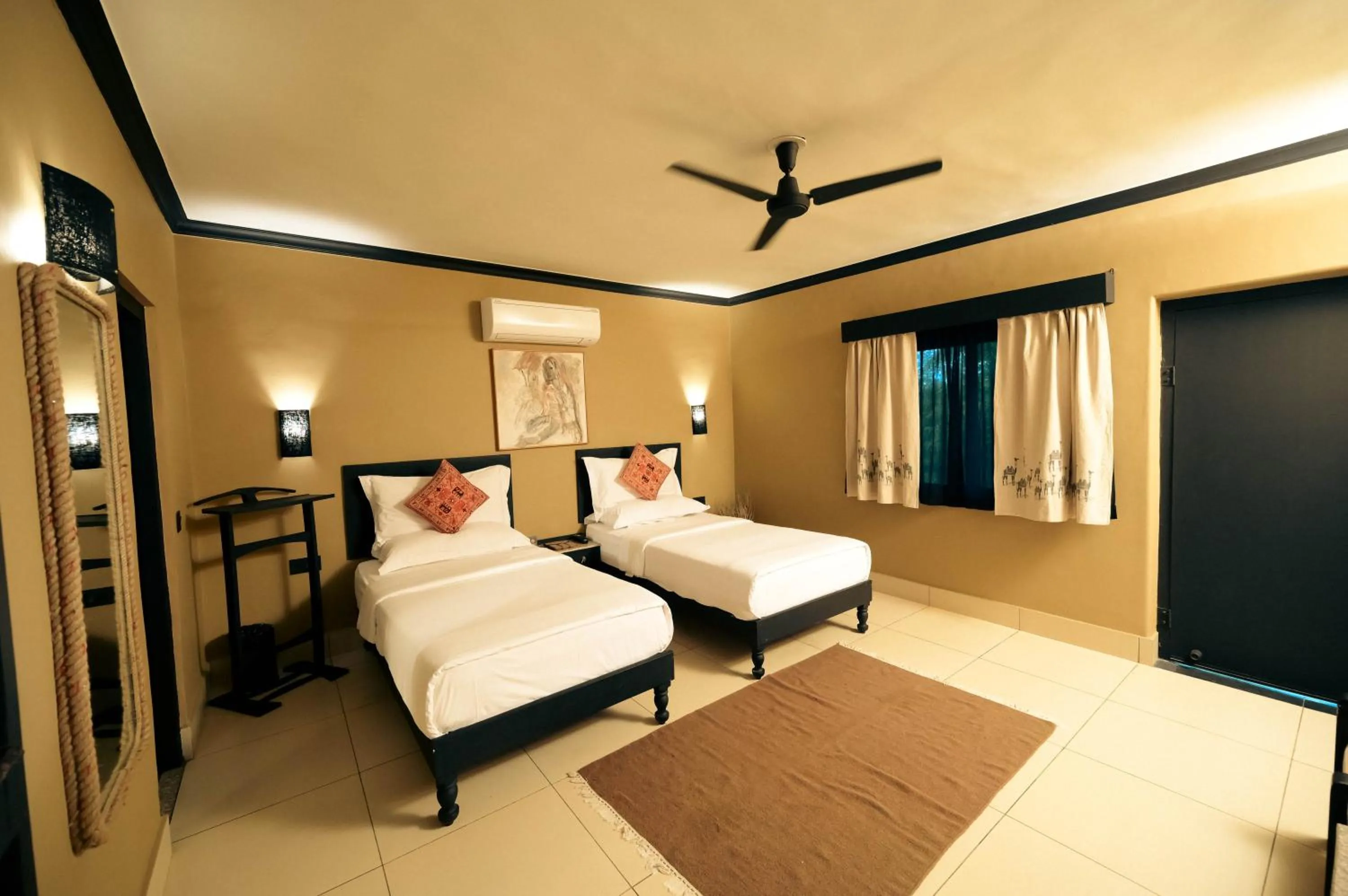 Bed in Clarks Safari Pushkar