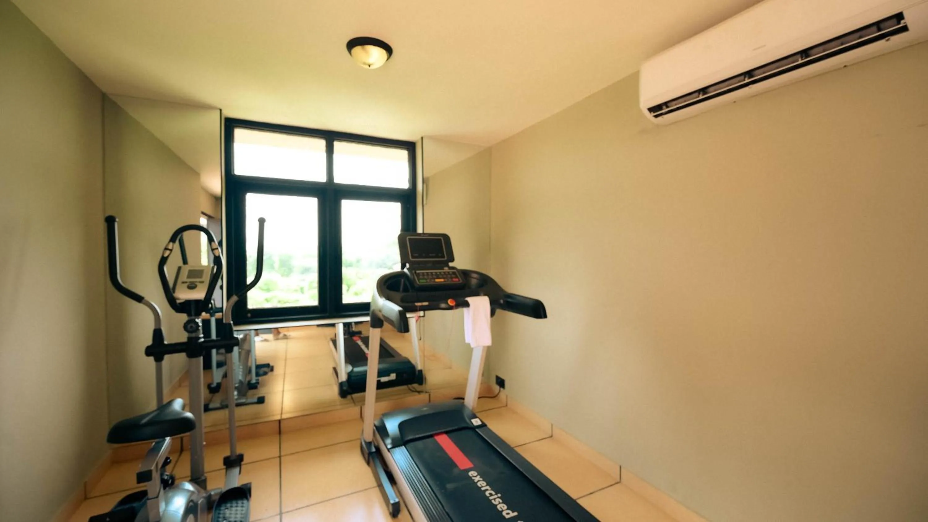 Fitness centre/facilities in Clarks Safari Pushkar
