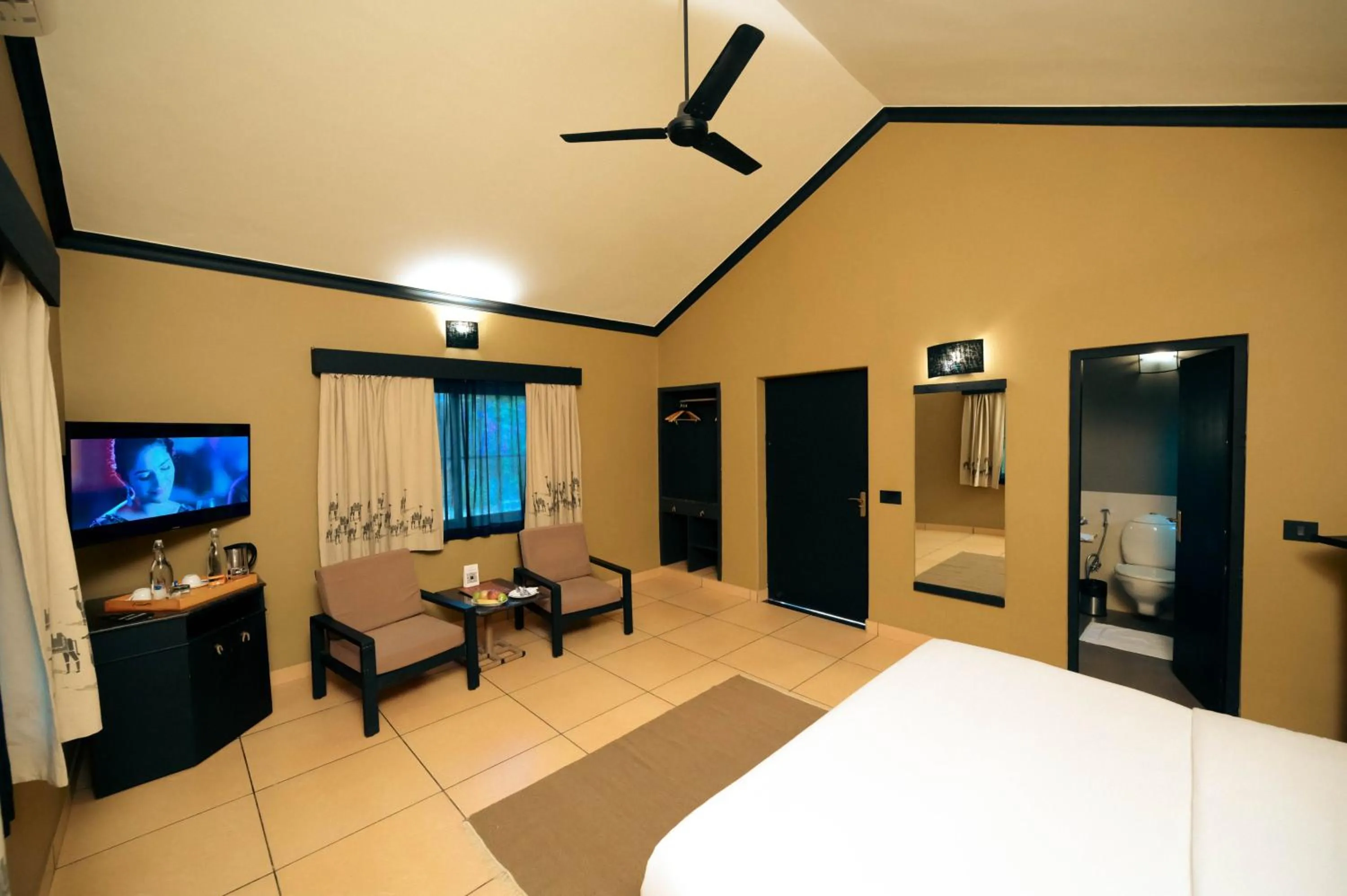 Bed in Clarks Safari Pushkar